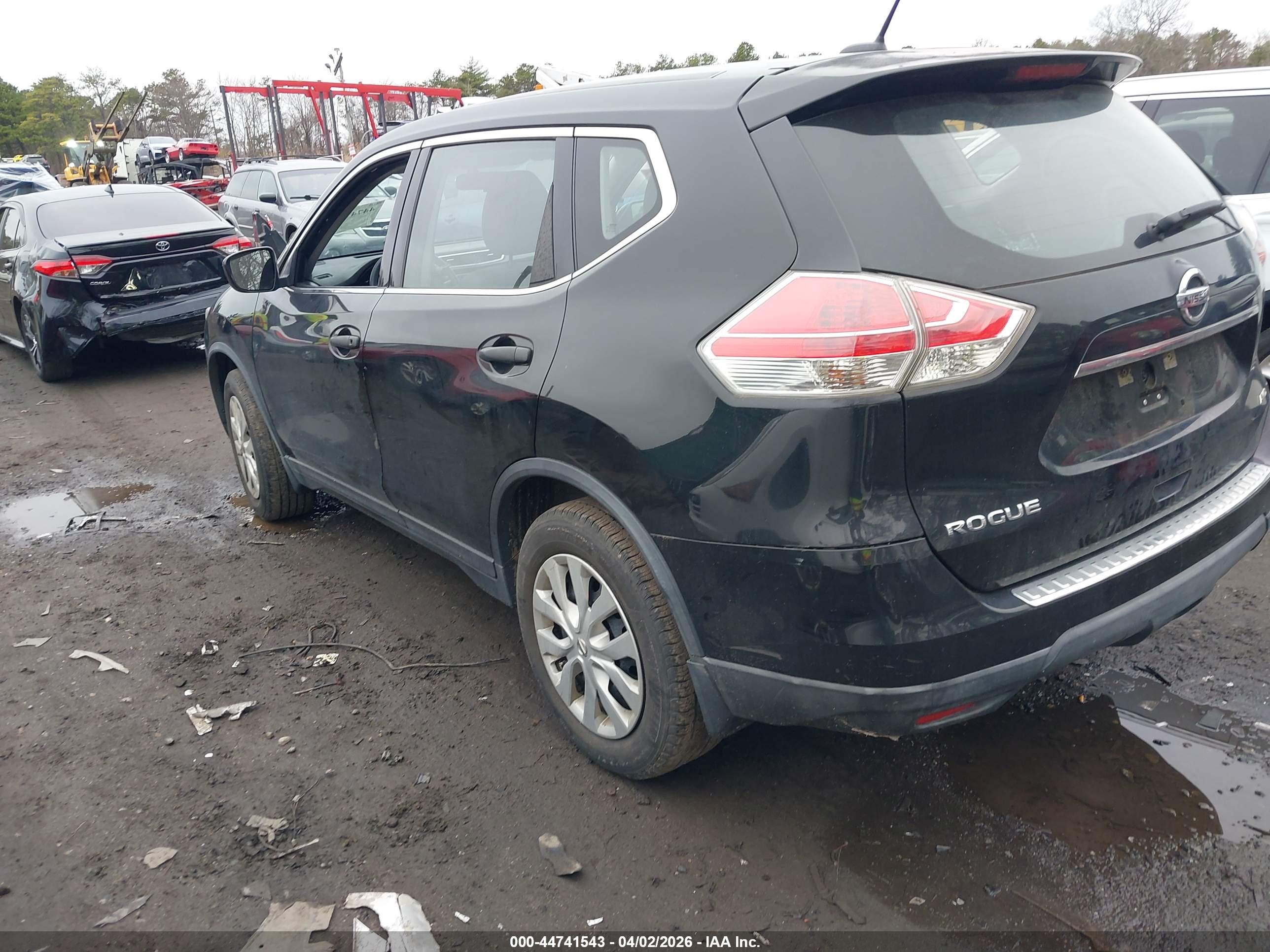 NISSAN ROGUE image 3