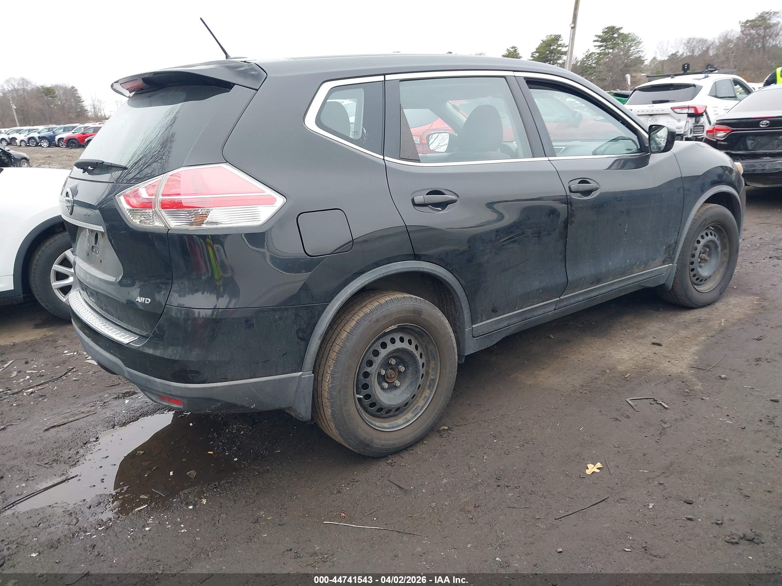 NISSAN ROGUE image 4