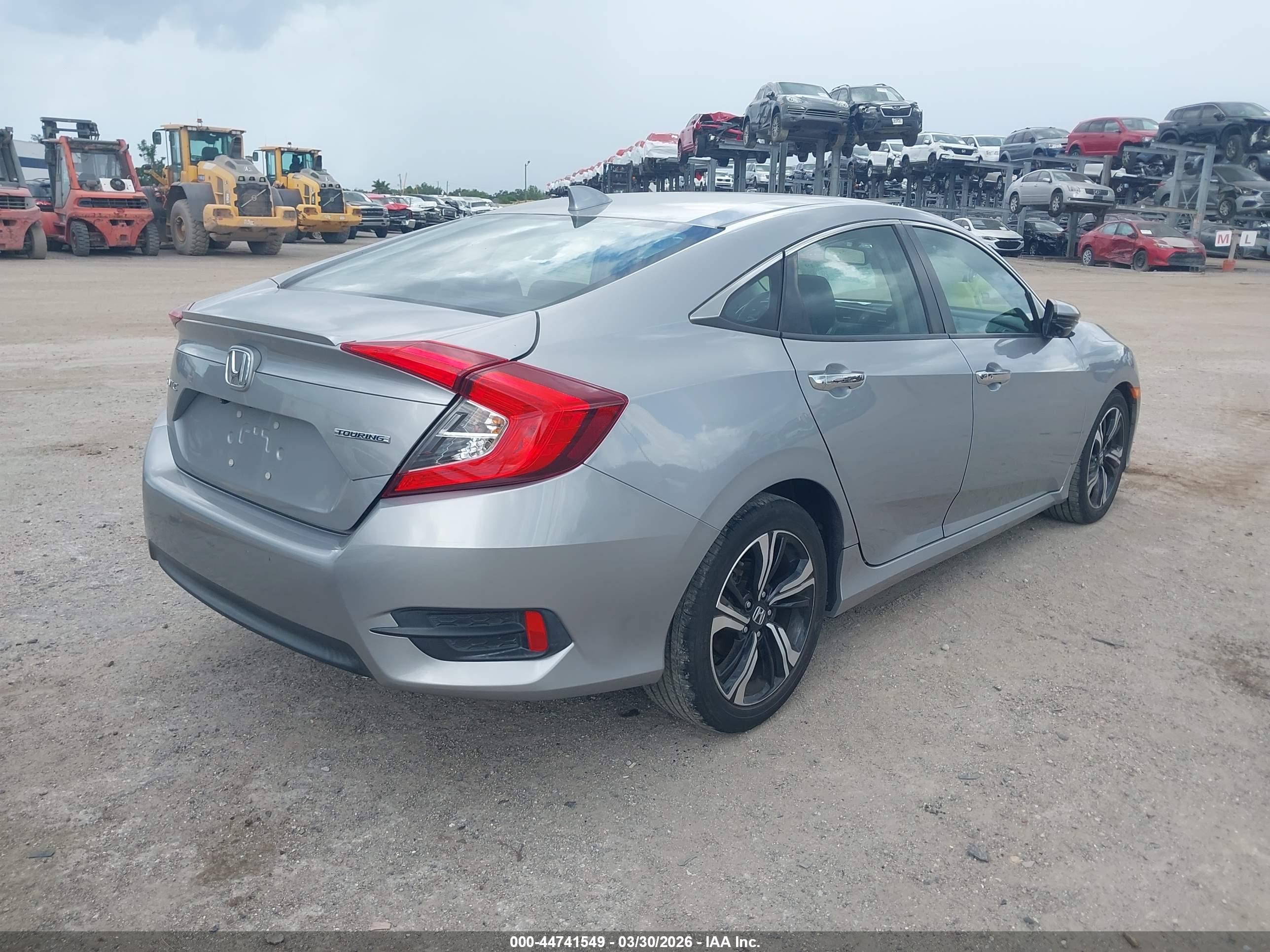 HONDA CIVIC image 4