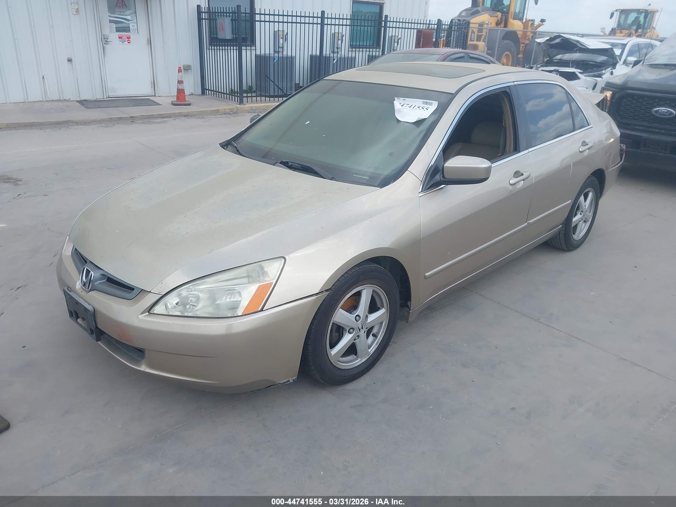HONDA ACCORD image 2