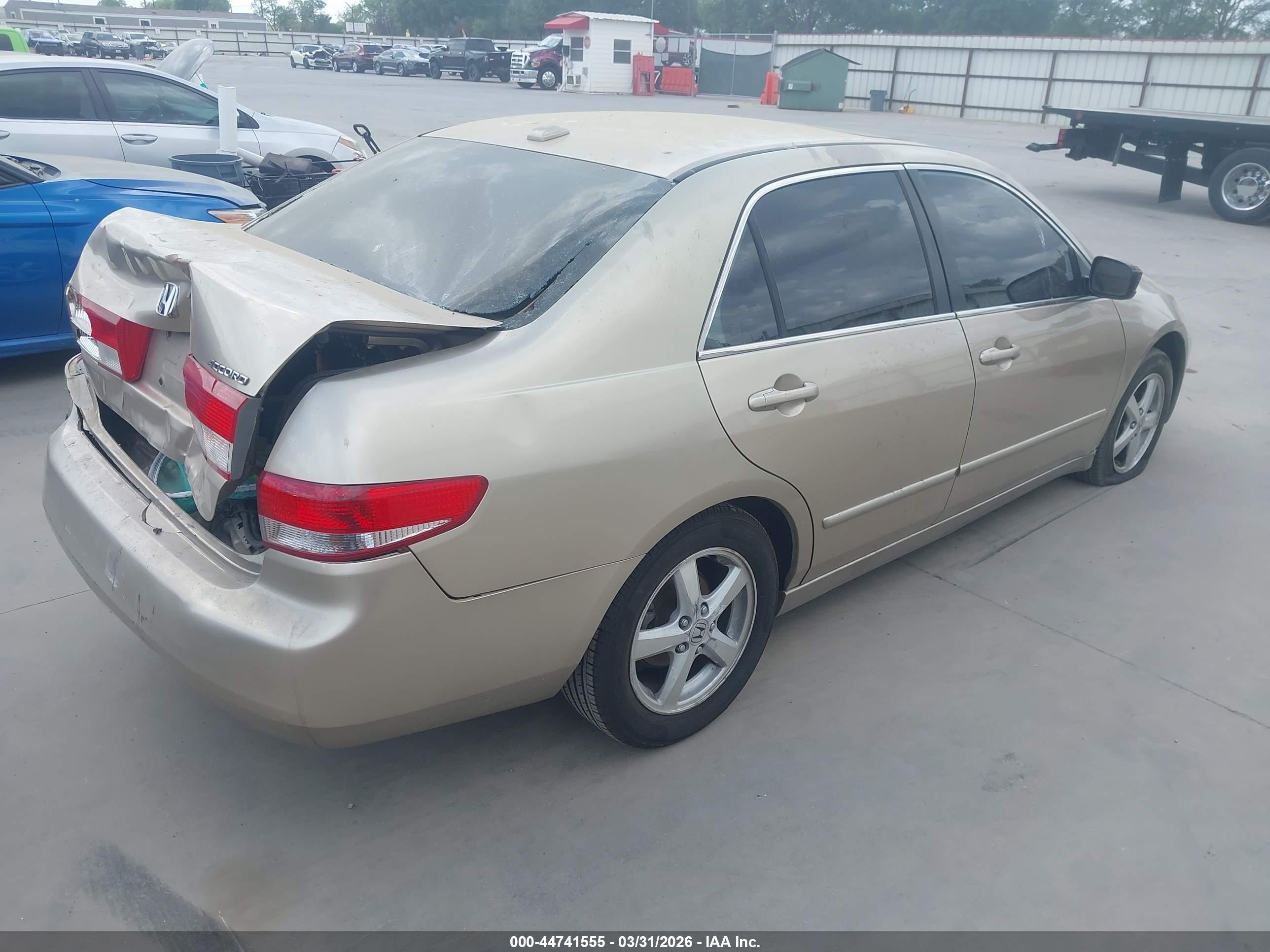 HONDA ACCORD image 4