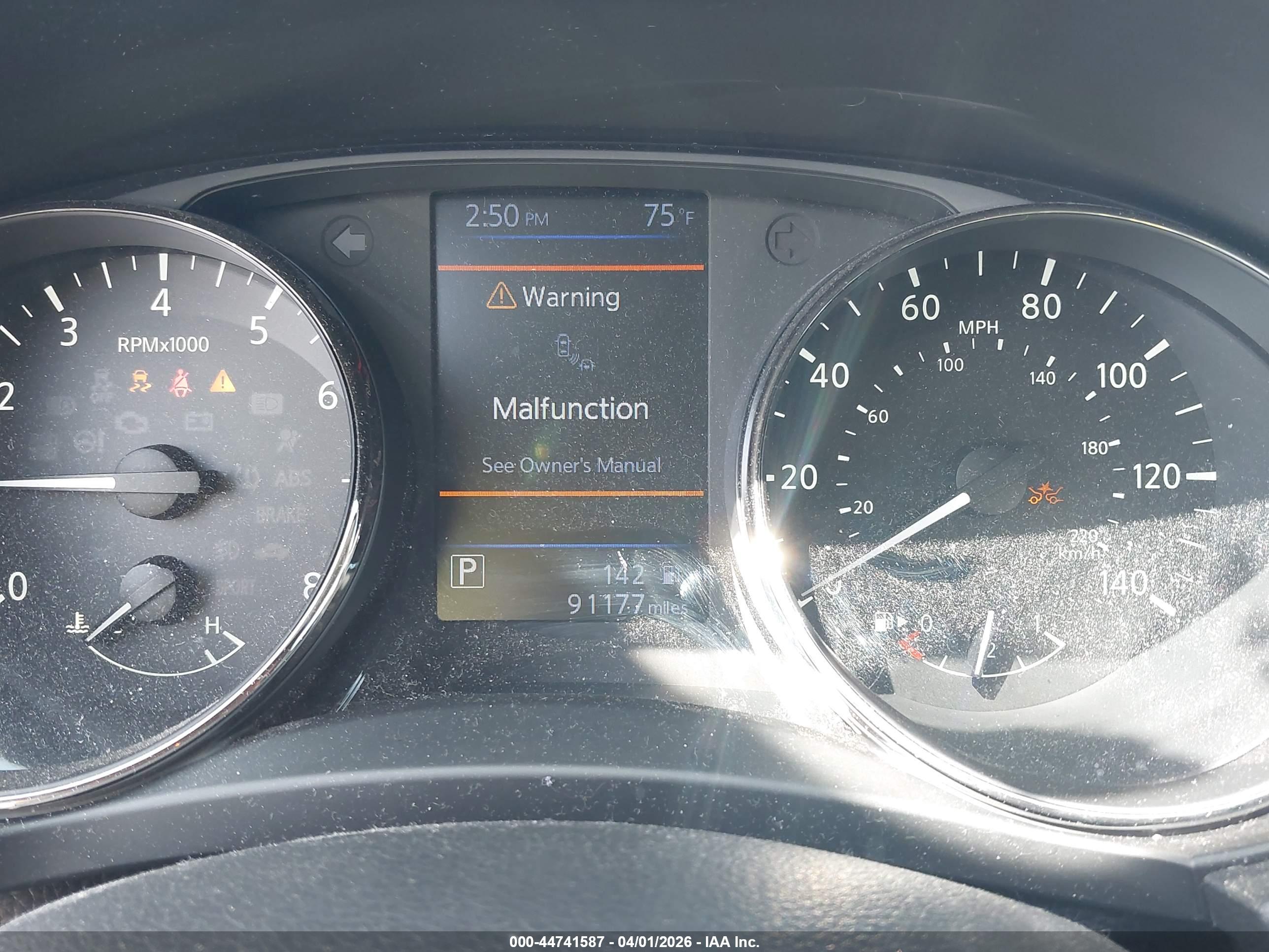 NISSAN ROGUE image 7