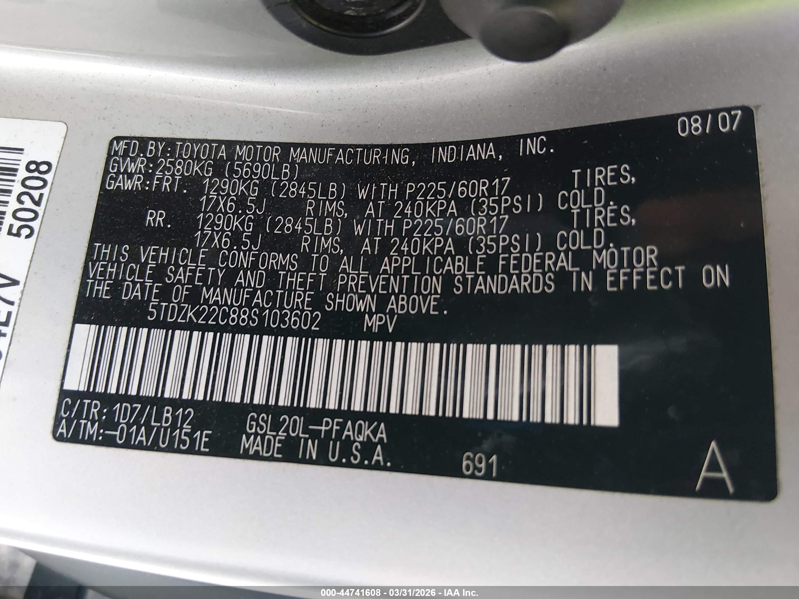 TOYOTA SIENNA image 9
