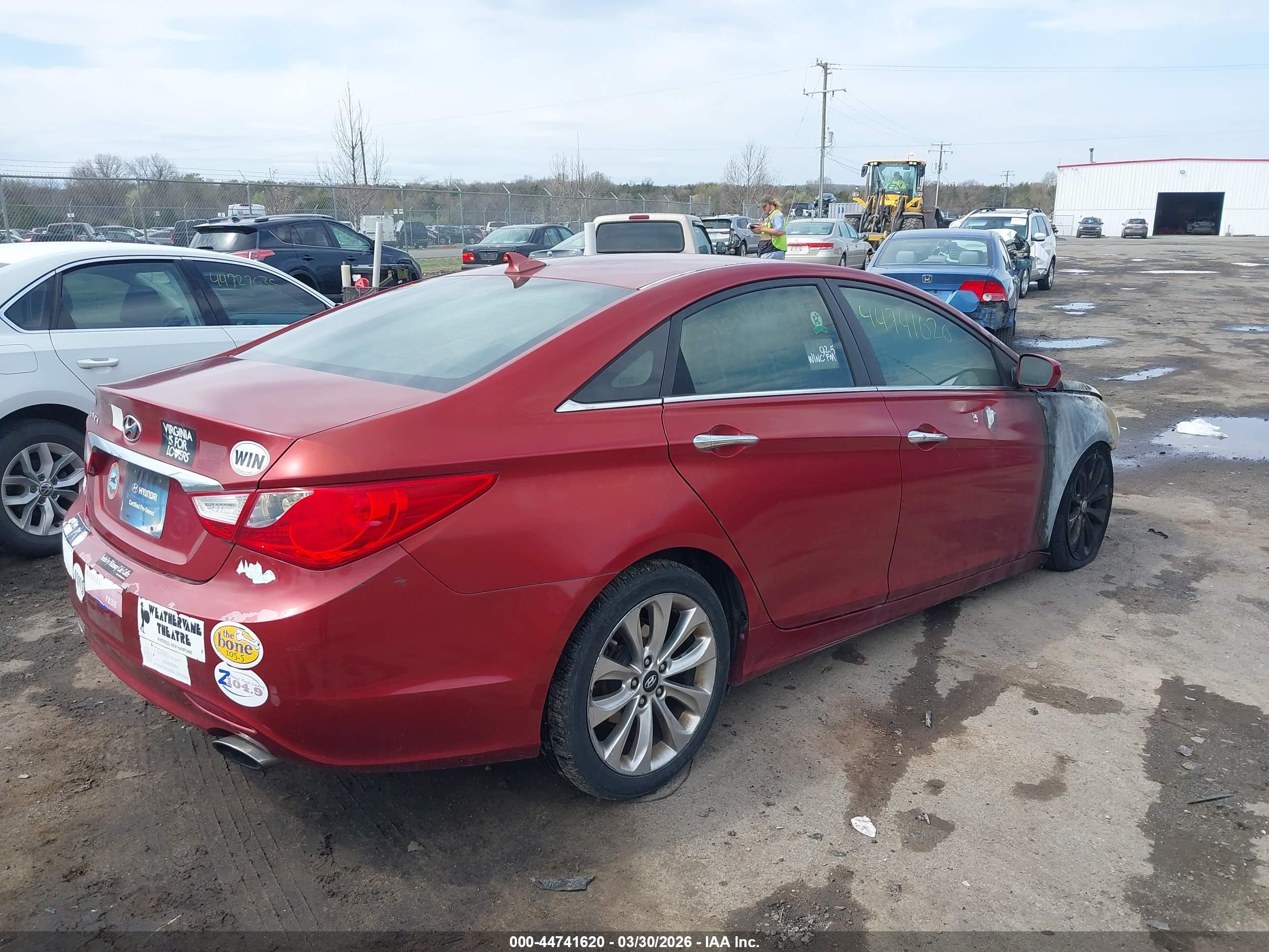 HYUNDAI SONATA image 4