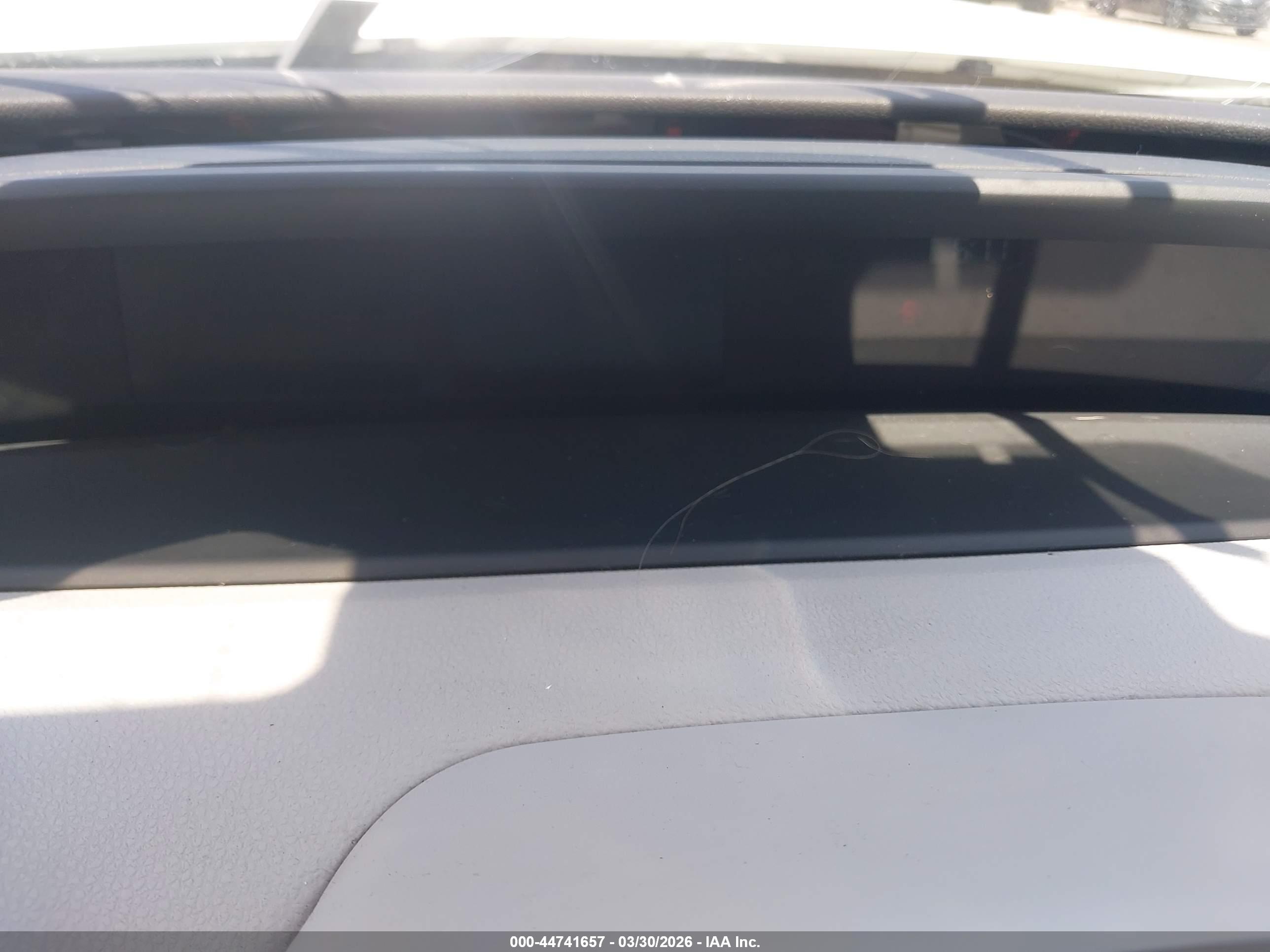 TOYOTA PRIUS image 7