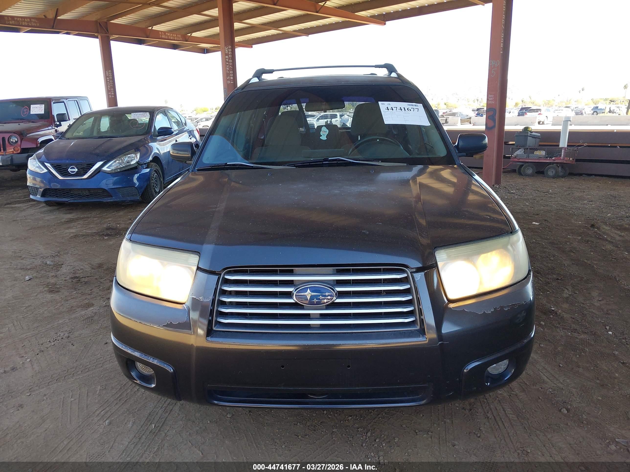 SUBARU FORESTER image 6