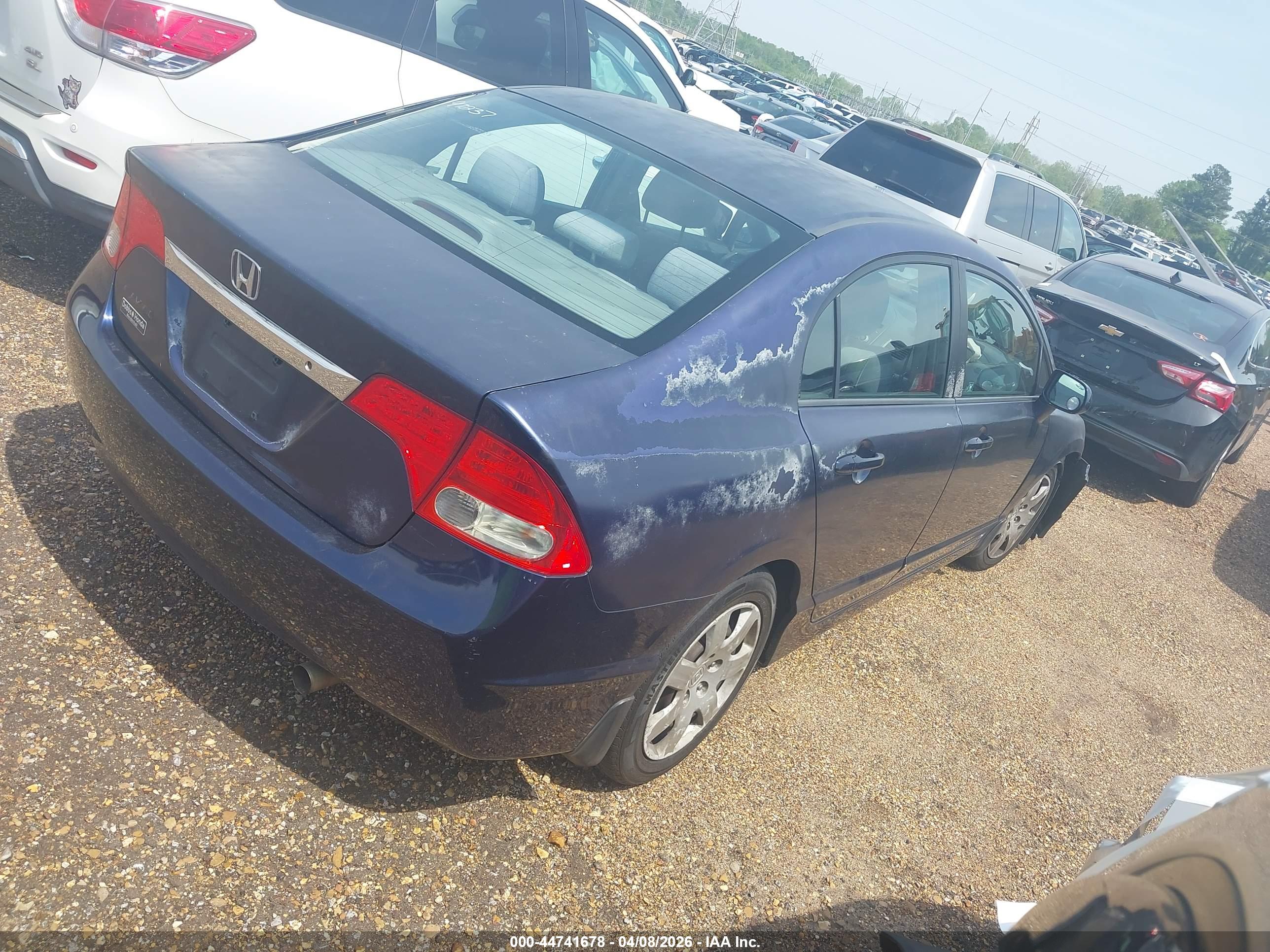 HONDA CIVIC image 4