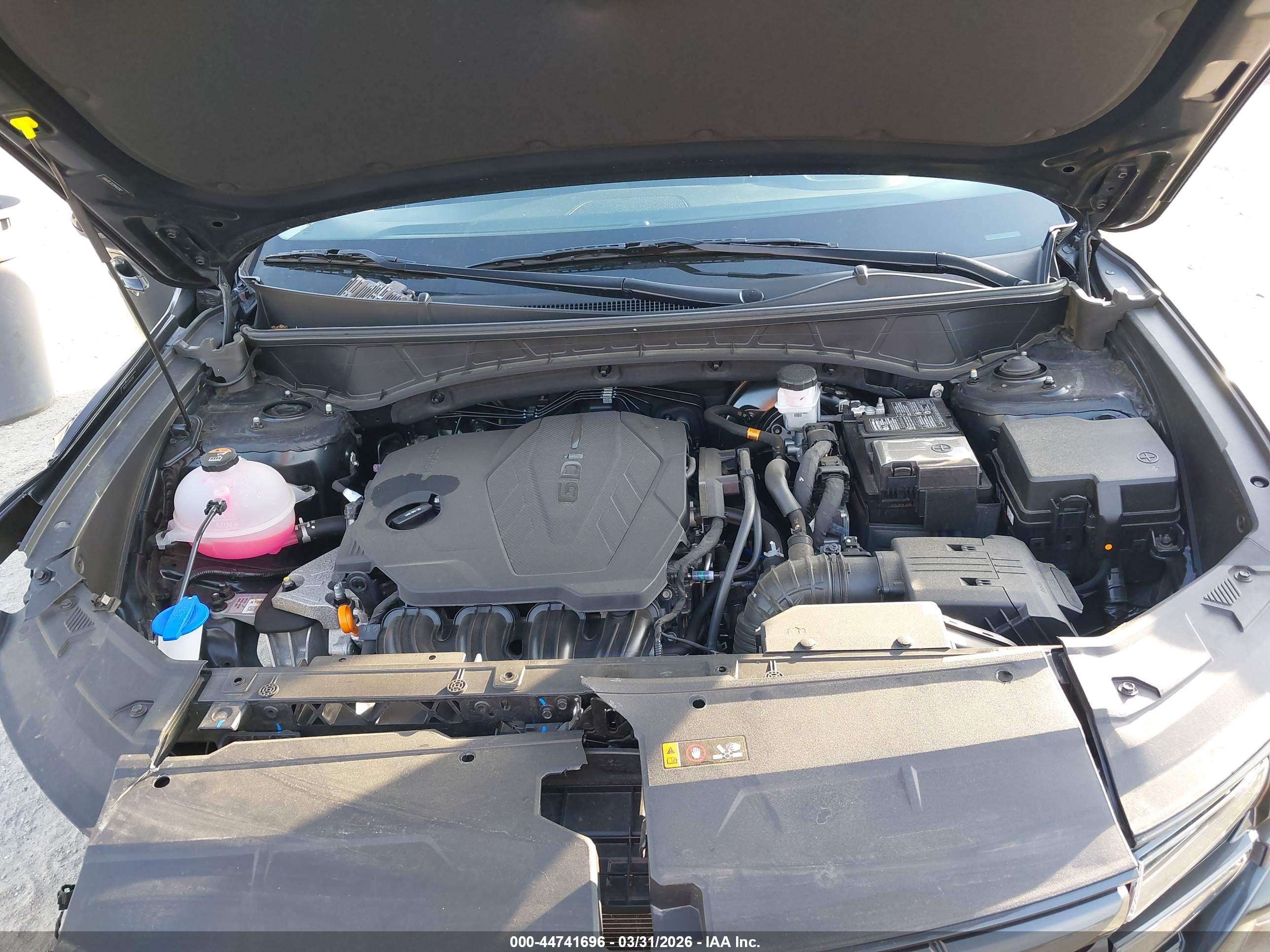 HYUNDAI TUCSON image 10