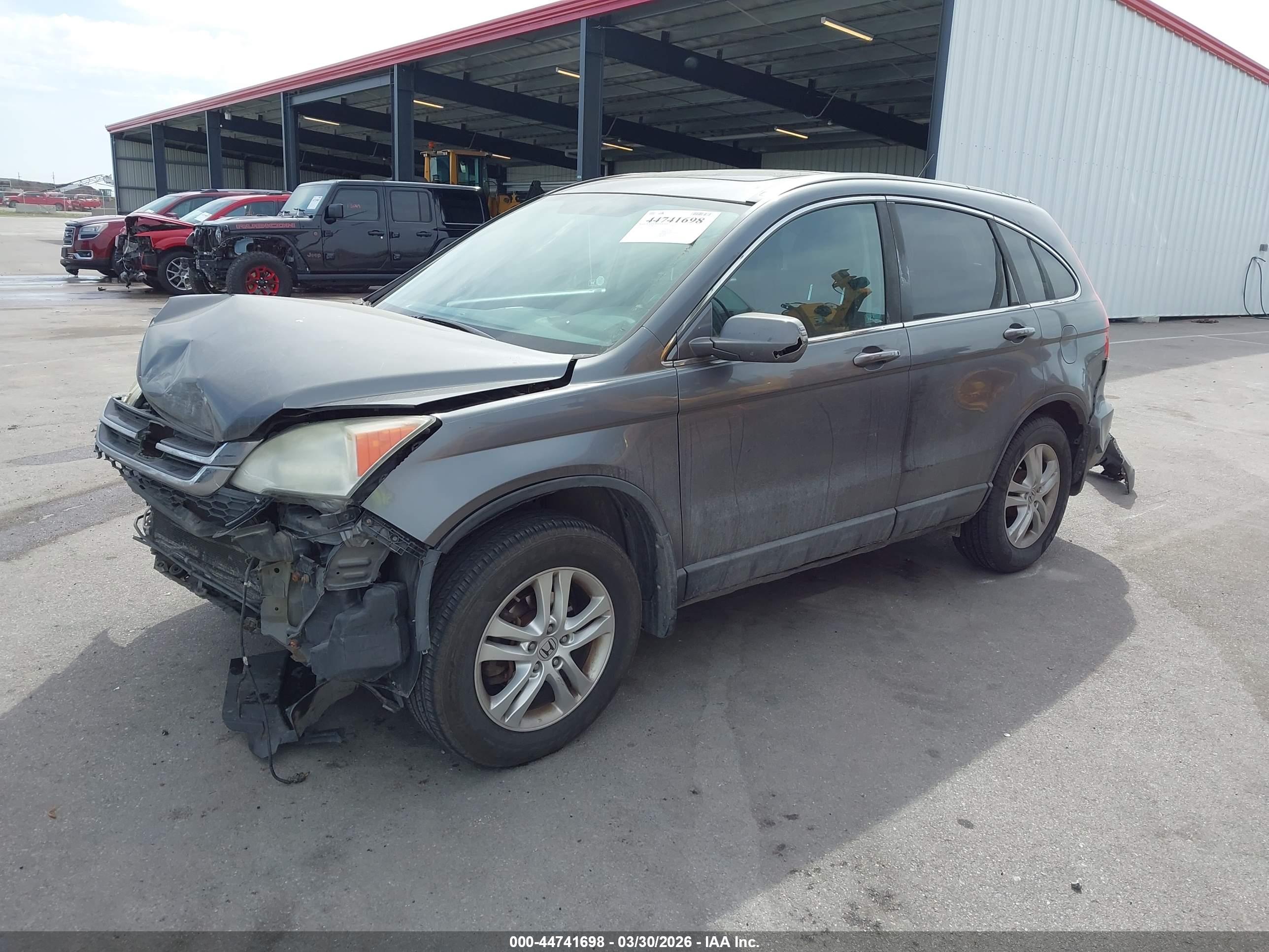 HONDA CR-V image 2