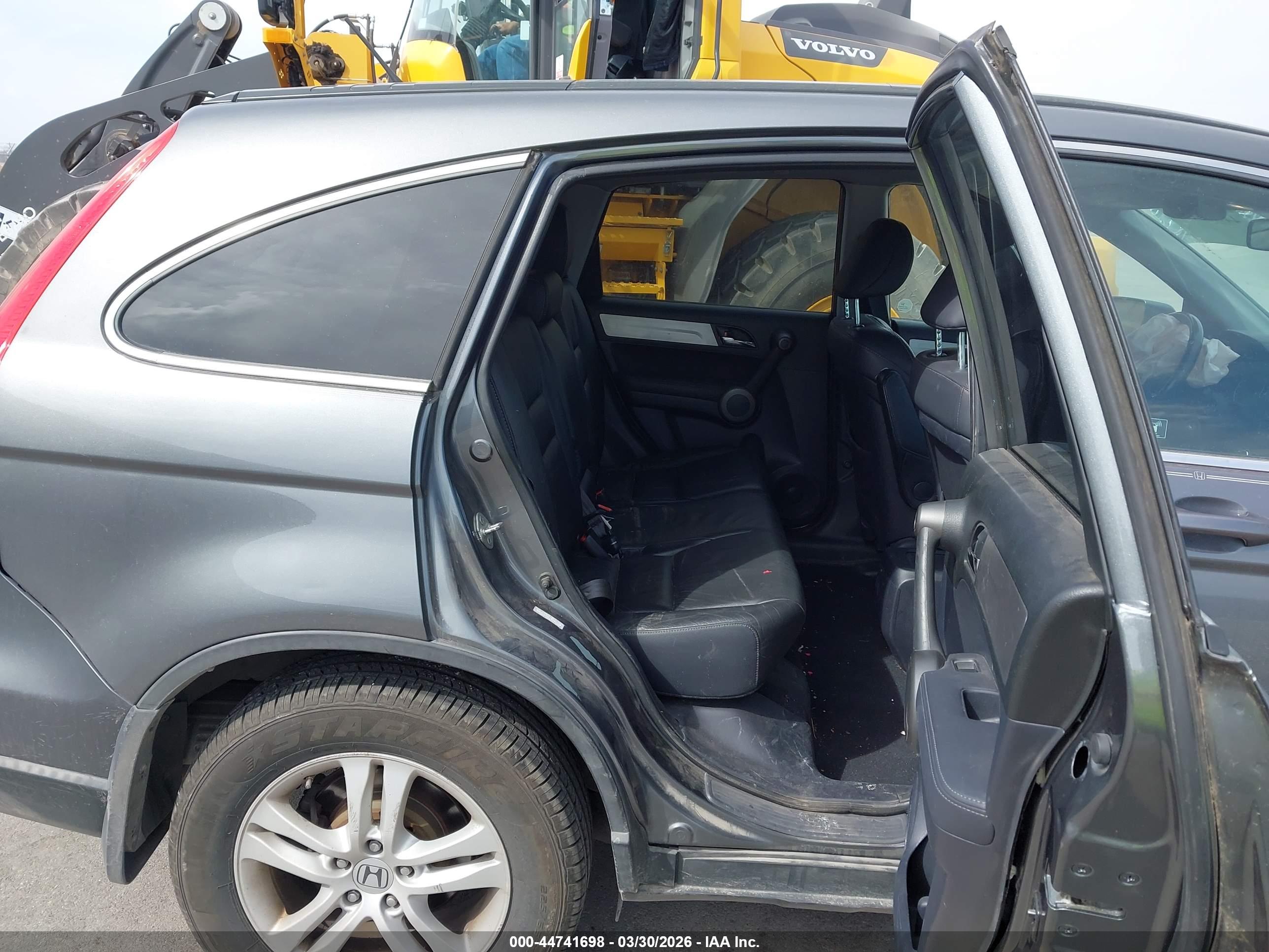 HONDA CR-V image 8