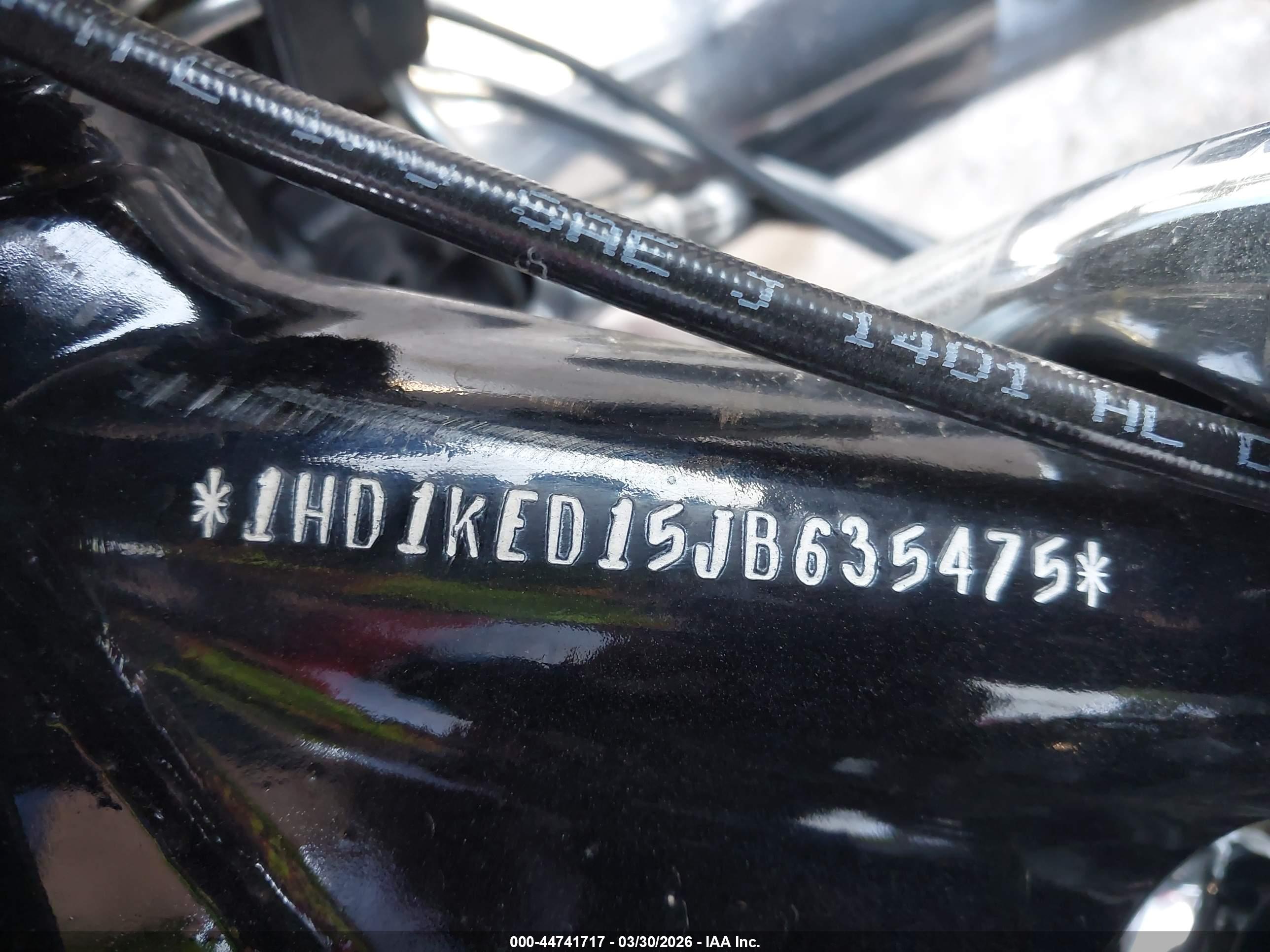 HARLEY-DAVIDSON FLHTK image 10