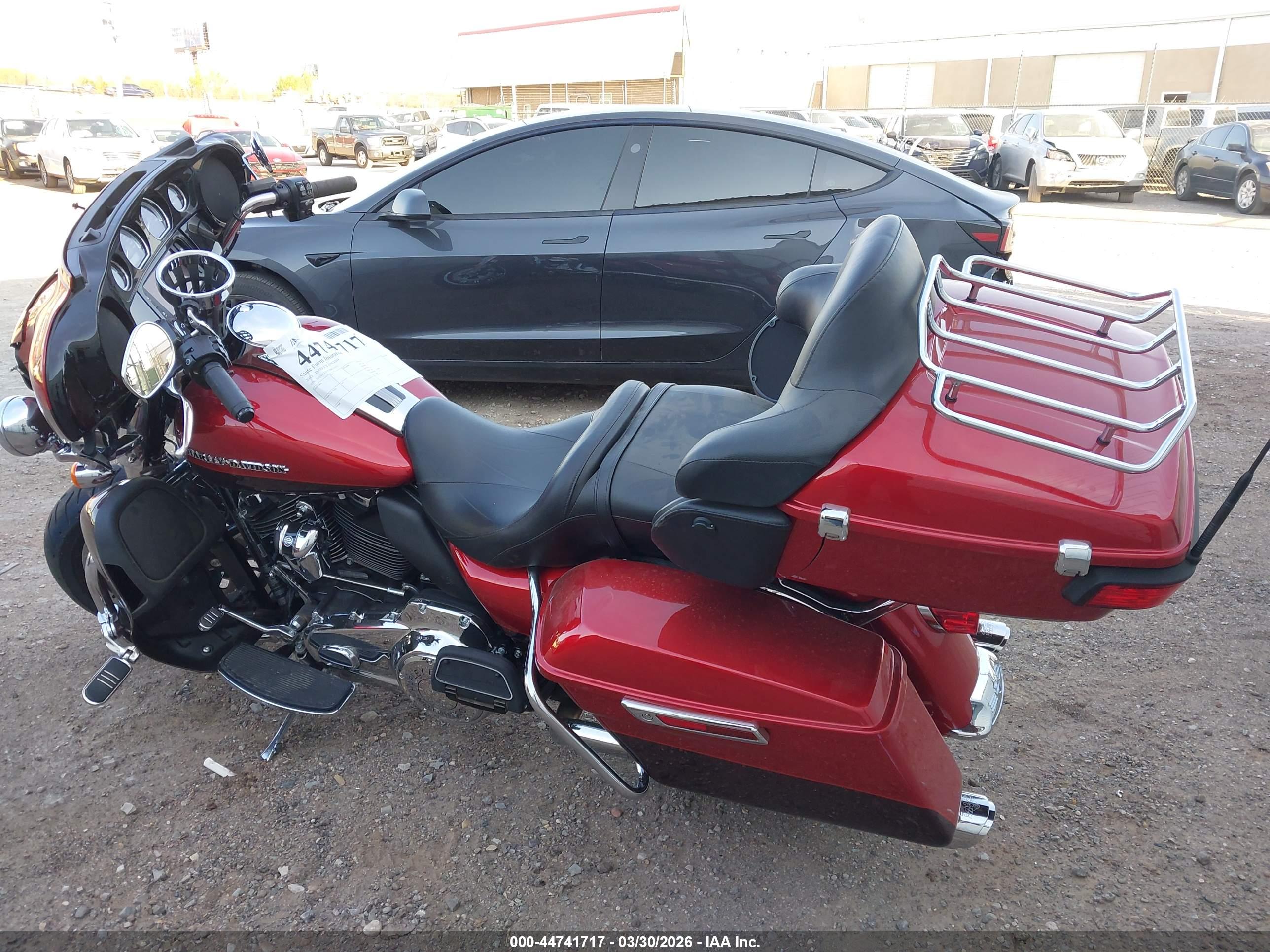 HARLEY-DAVIDSON FLHTK image 3