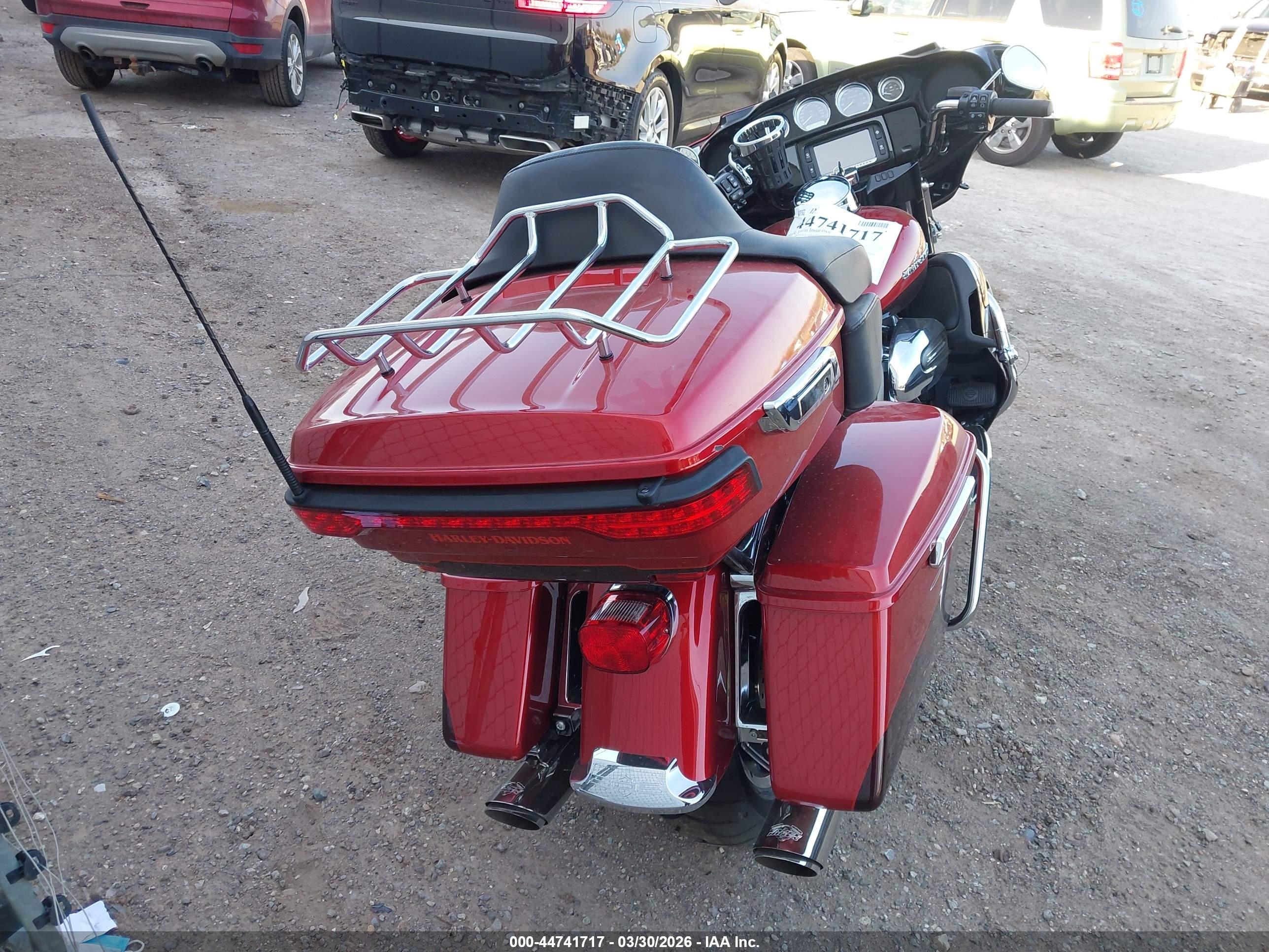 HARLEY-DAVIDSON FLHTK image 6