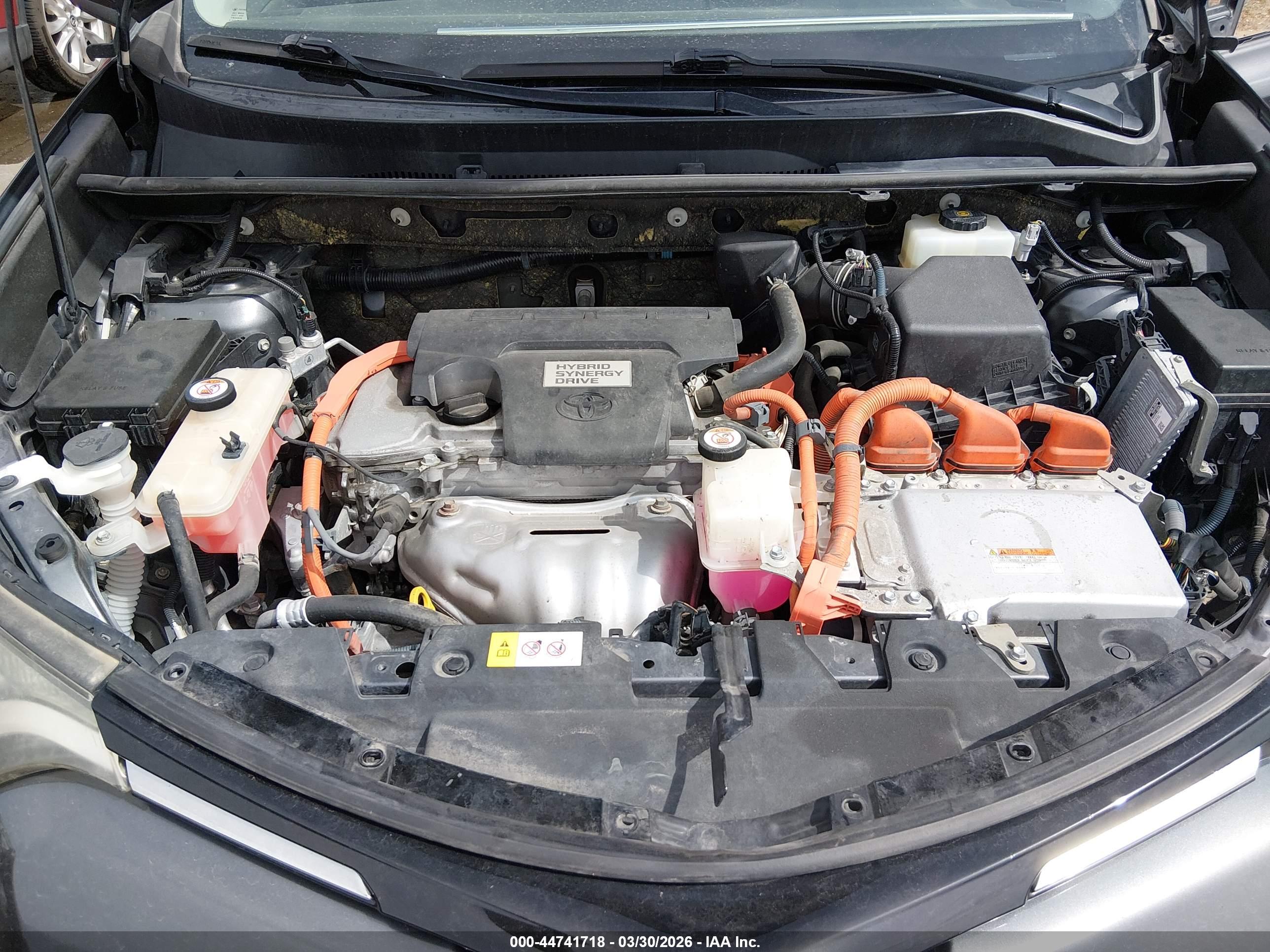 TOYOTA RAV4 image 10