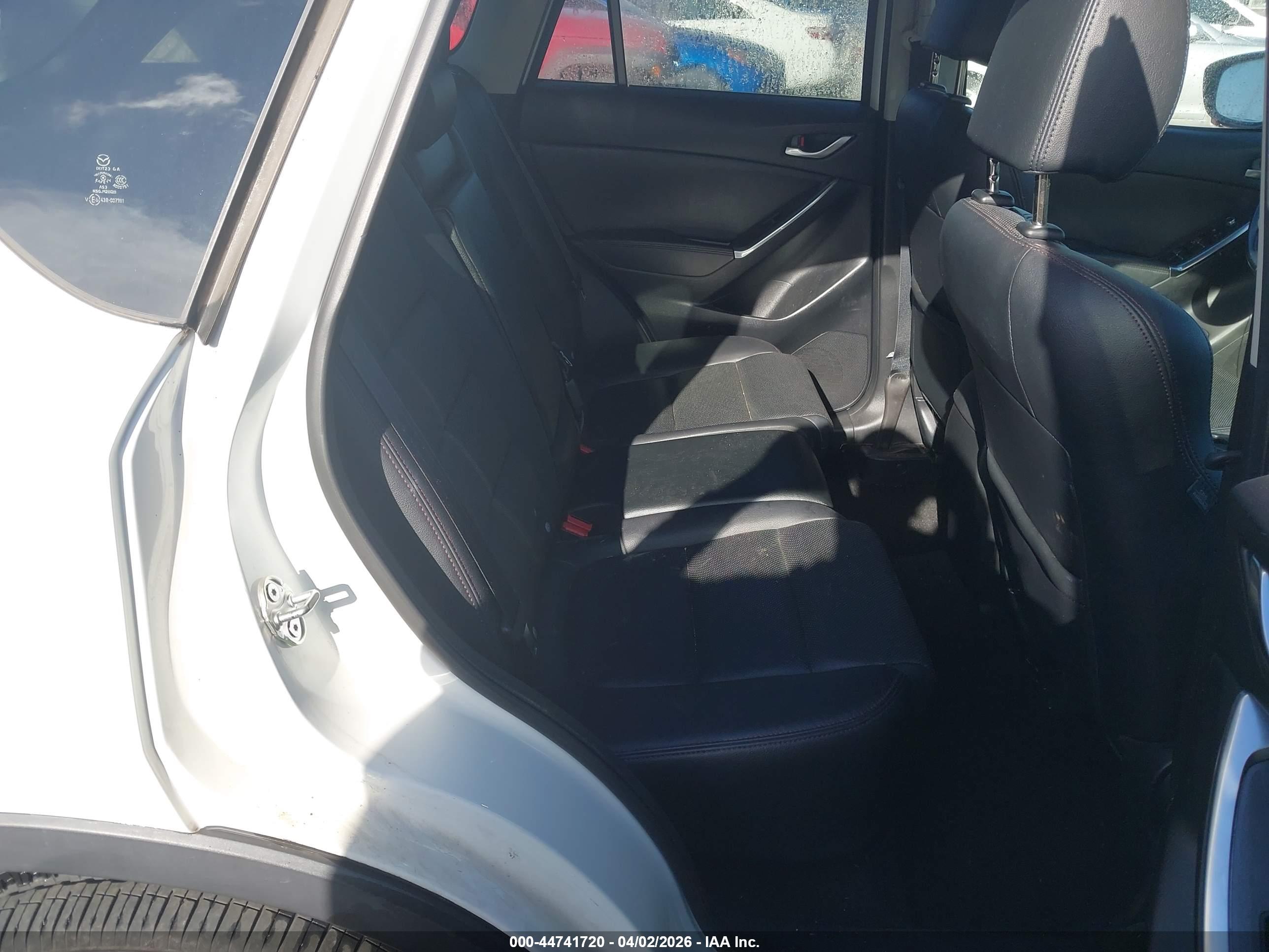 MAZDA CX-5 image 8
