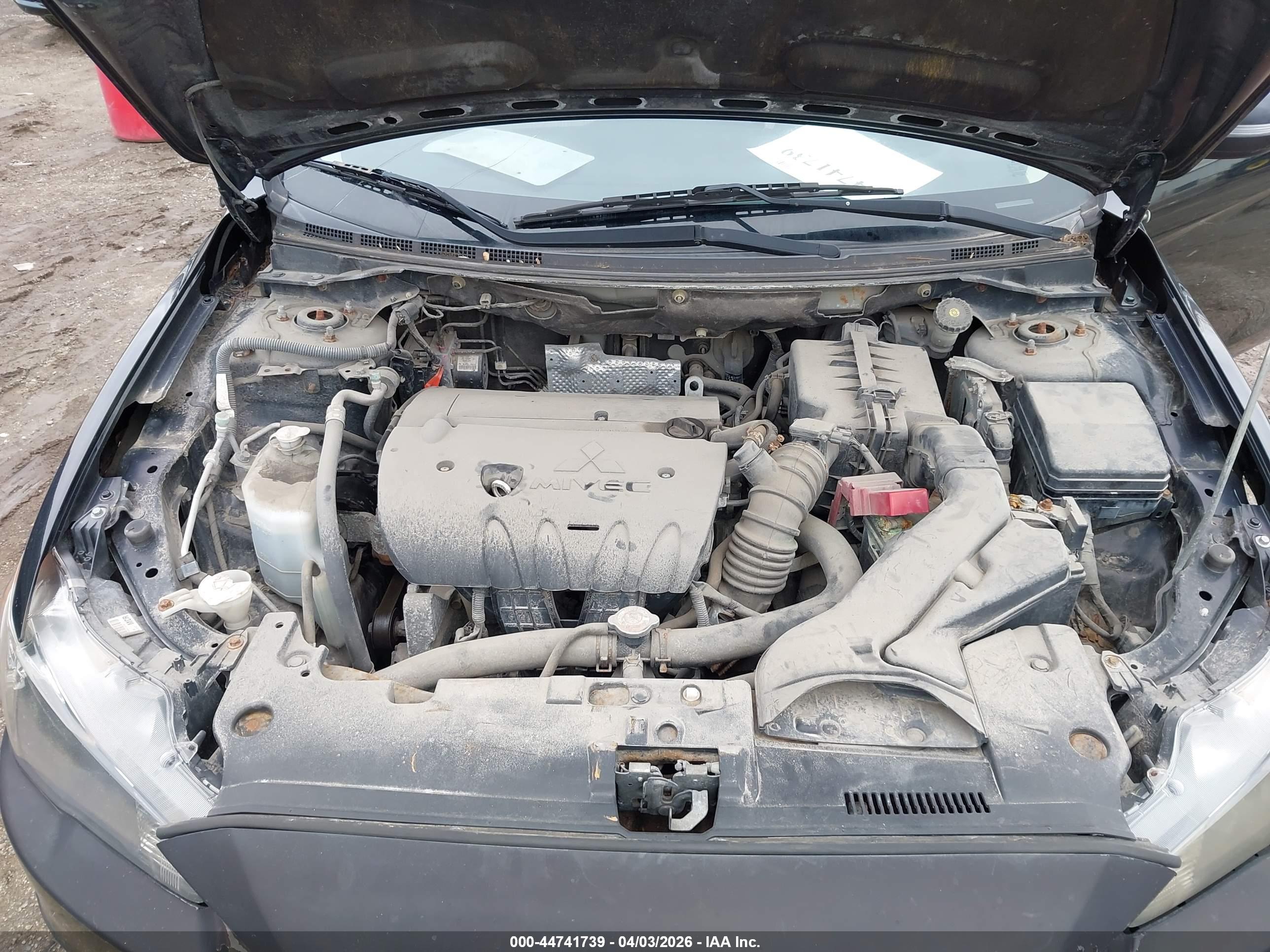 MITSUBISHI LANCER image 10
