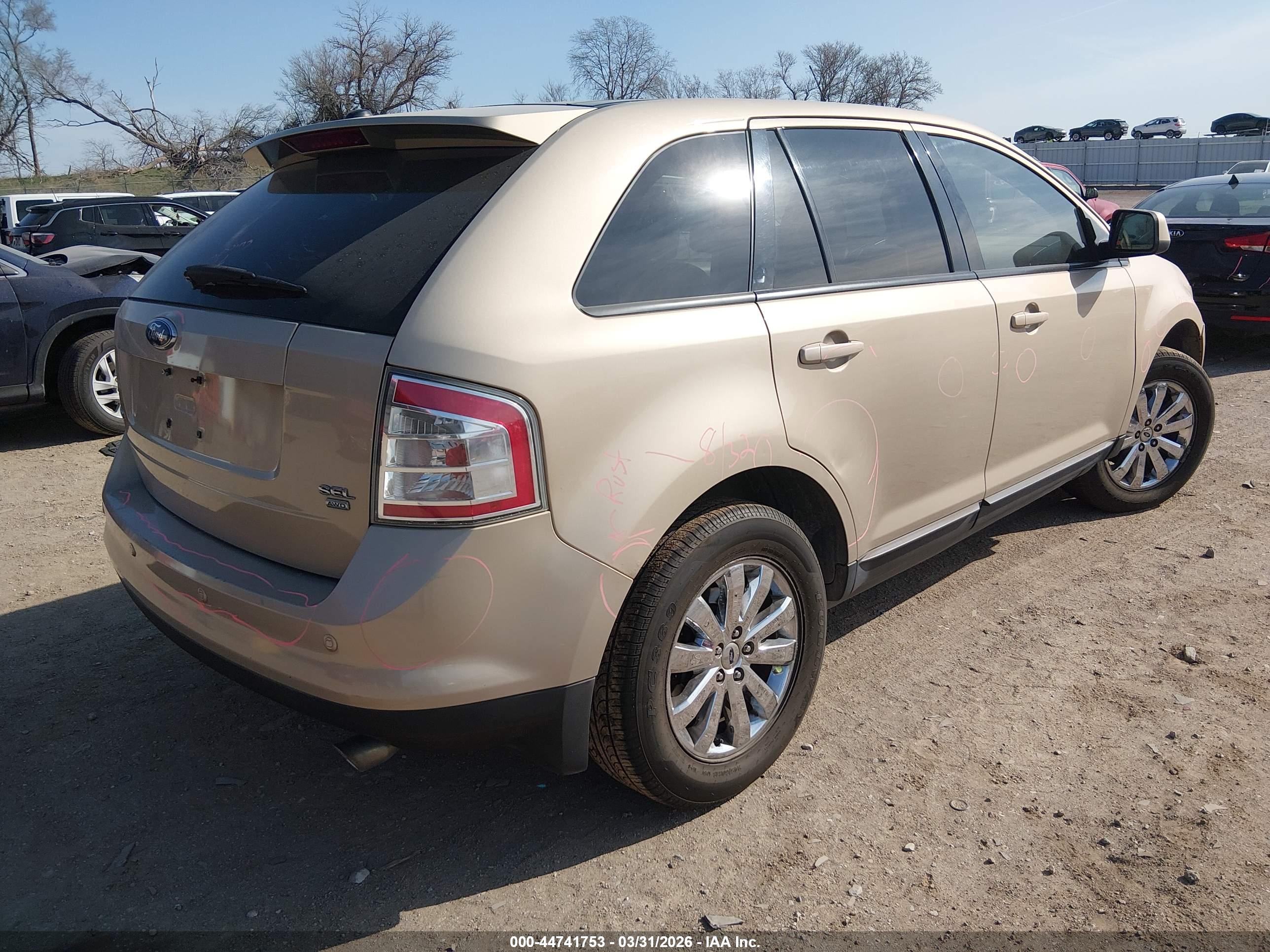 FORD EDGE image 4