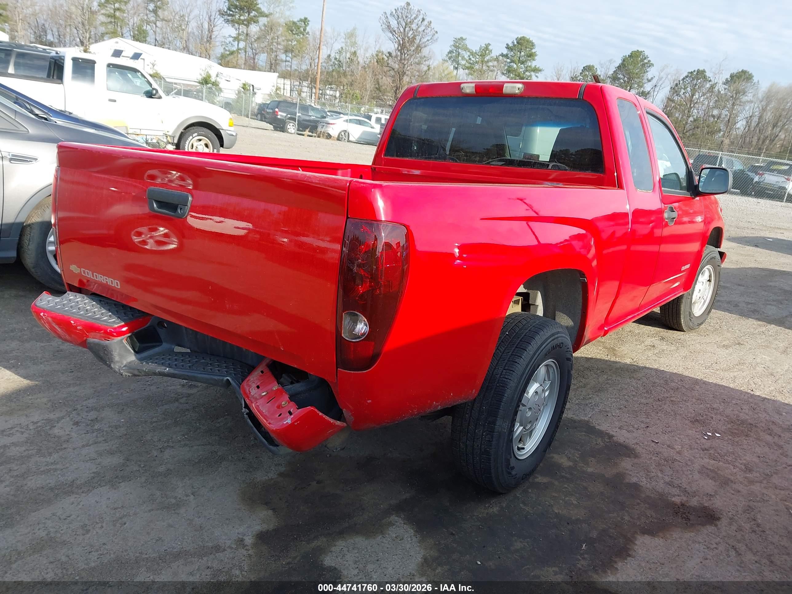 CHEVROLET COLORADO image 4