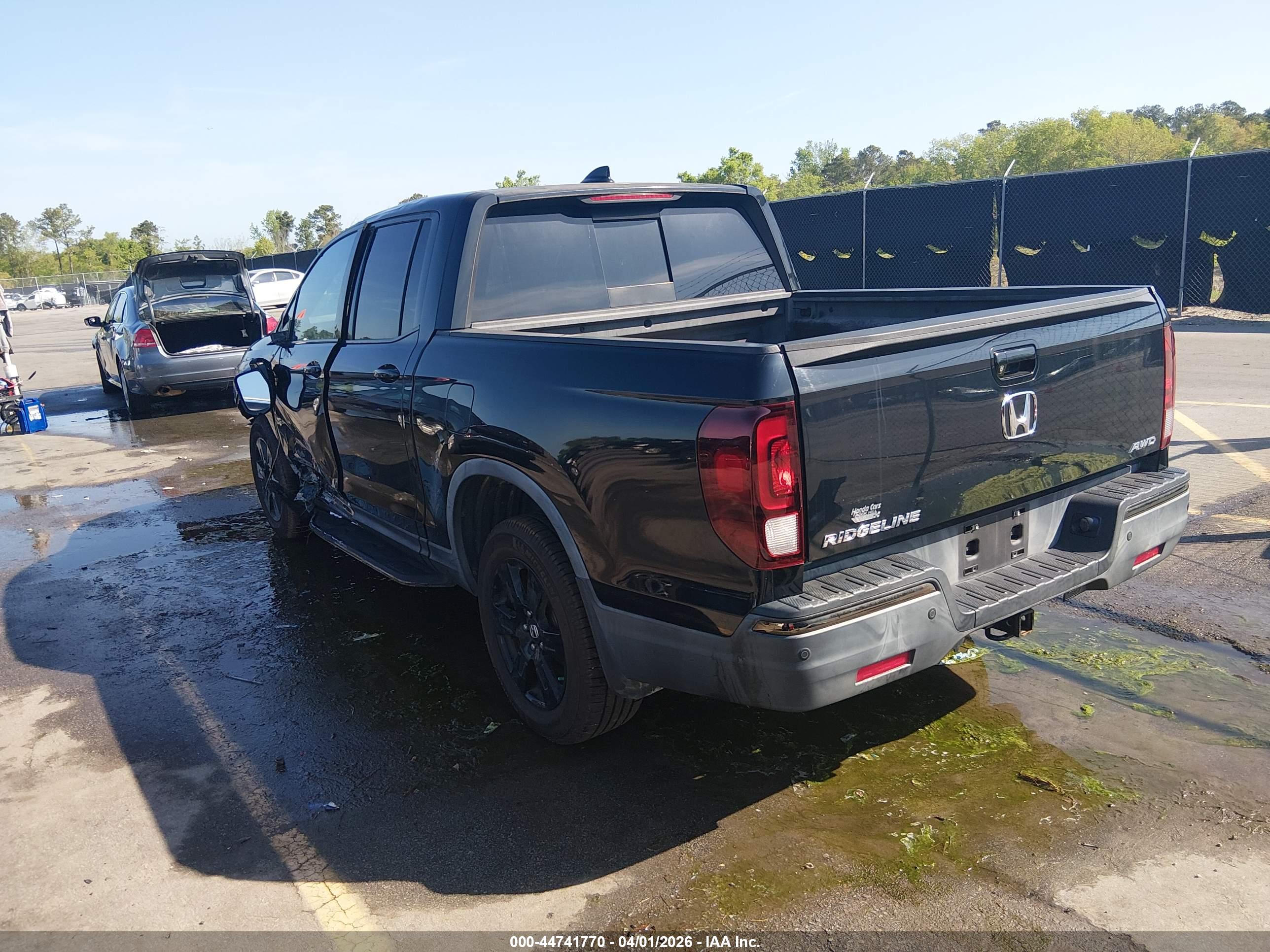 HONDA RIDGELINE image 3