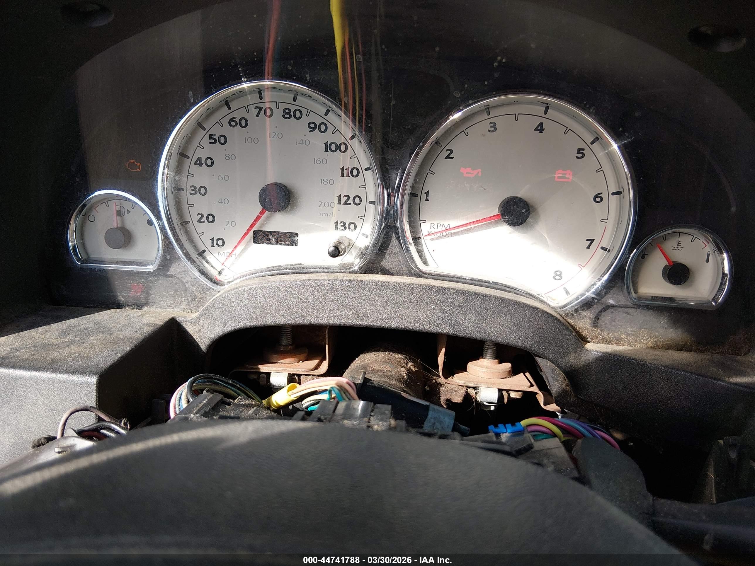 SATURN VUE image 7