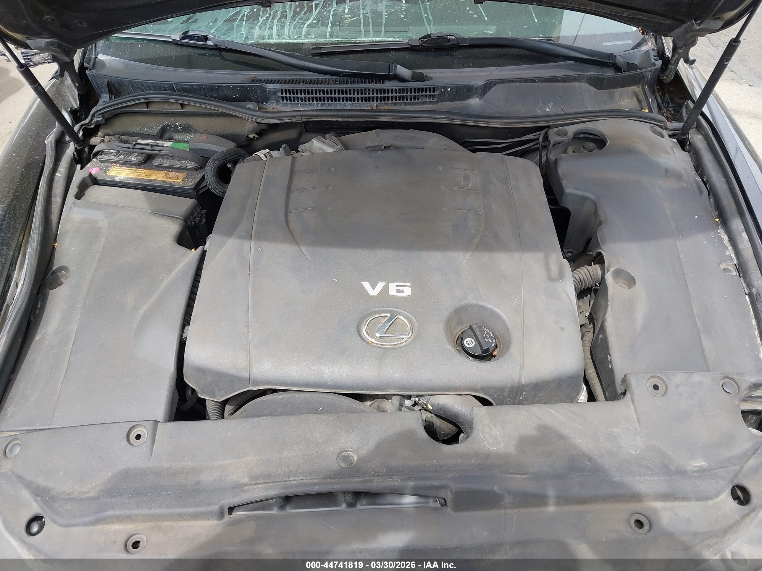 LEXUS IS image 10