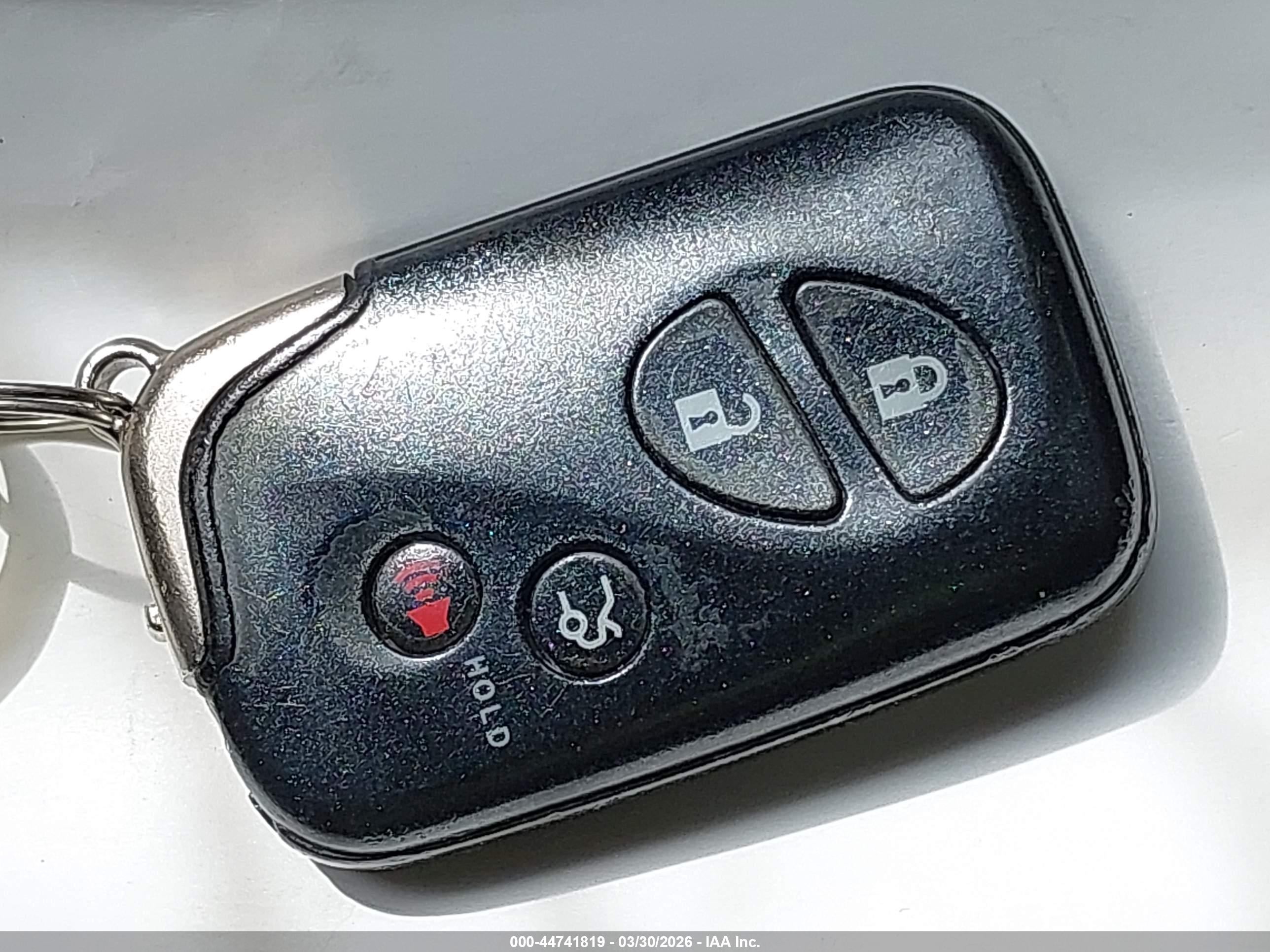 LEXUS IS image 11