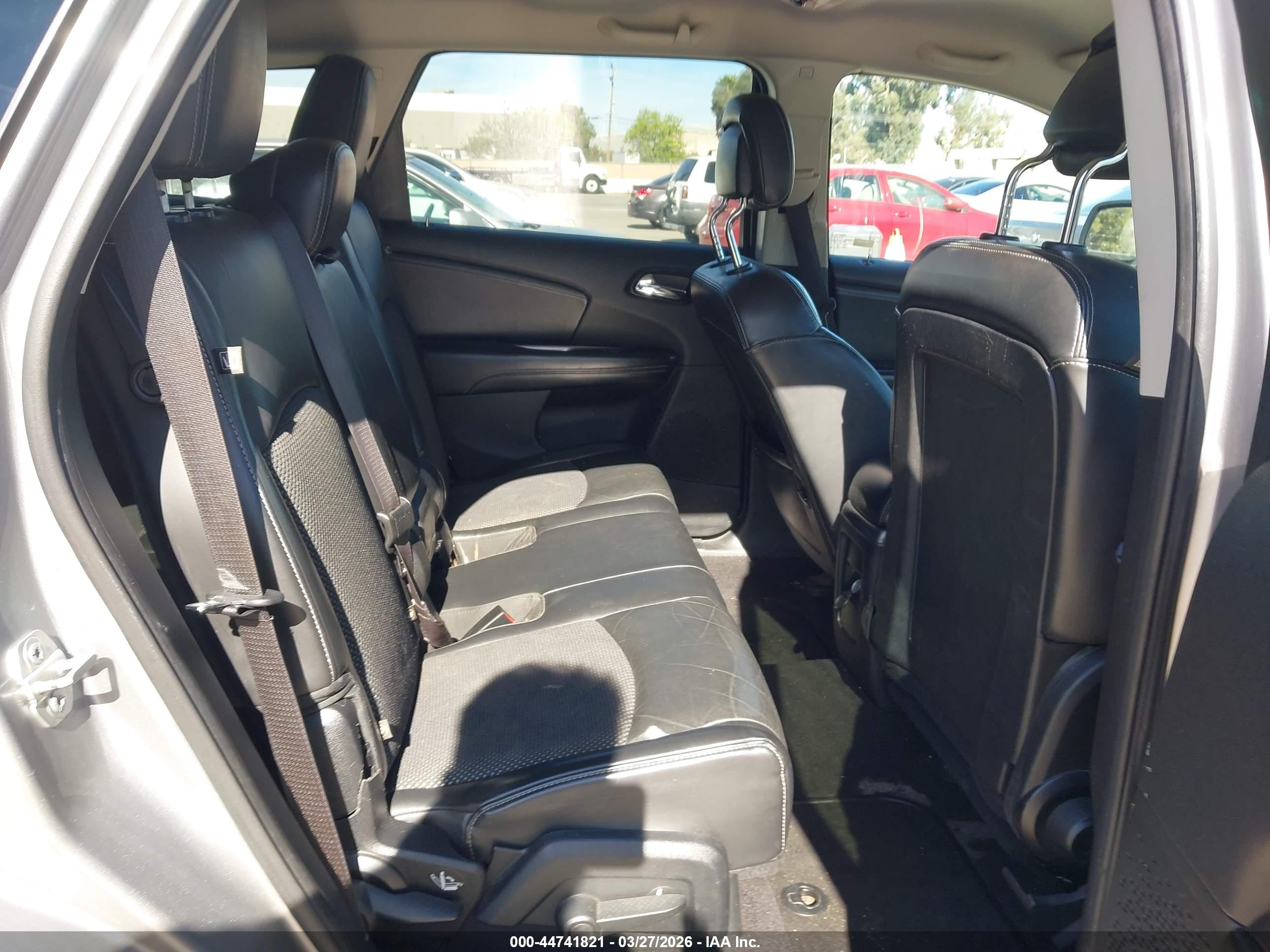 DODGE JOURNEY image 8