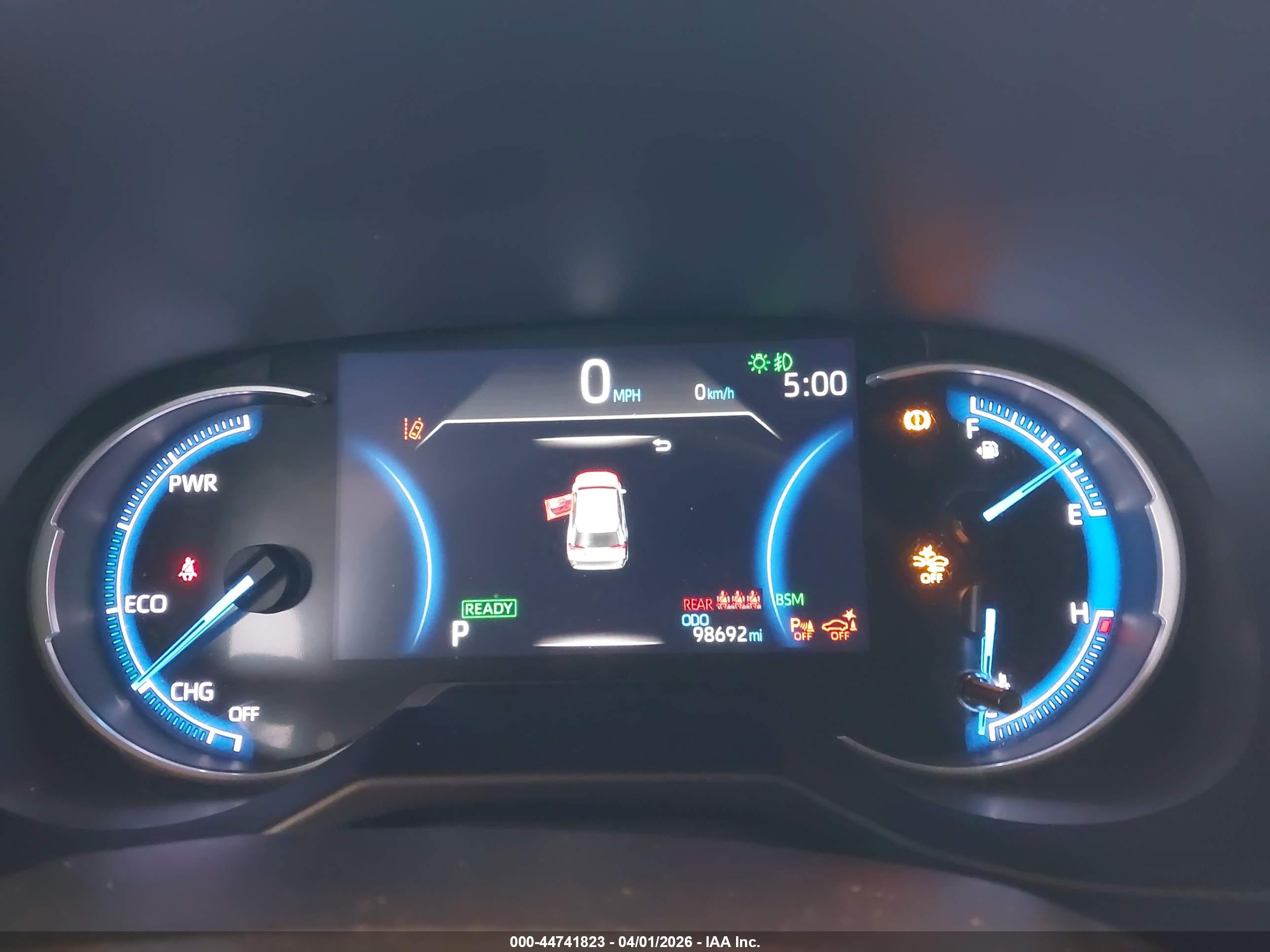 TOYOTA RAV4 image 7