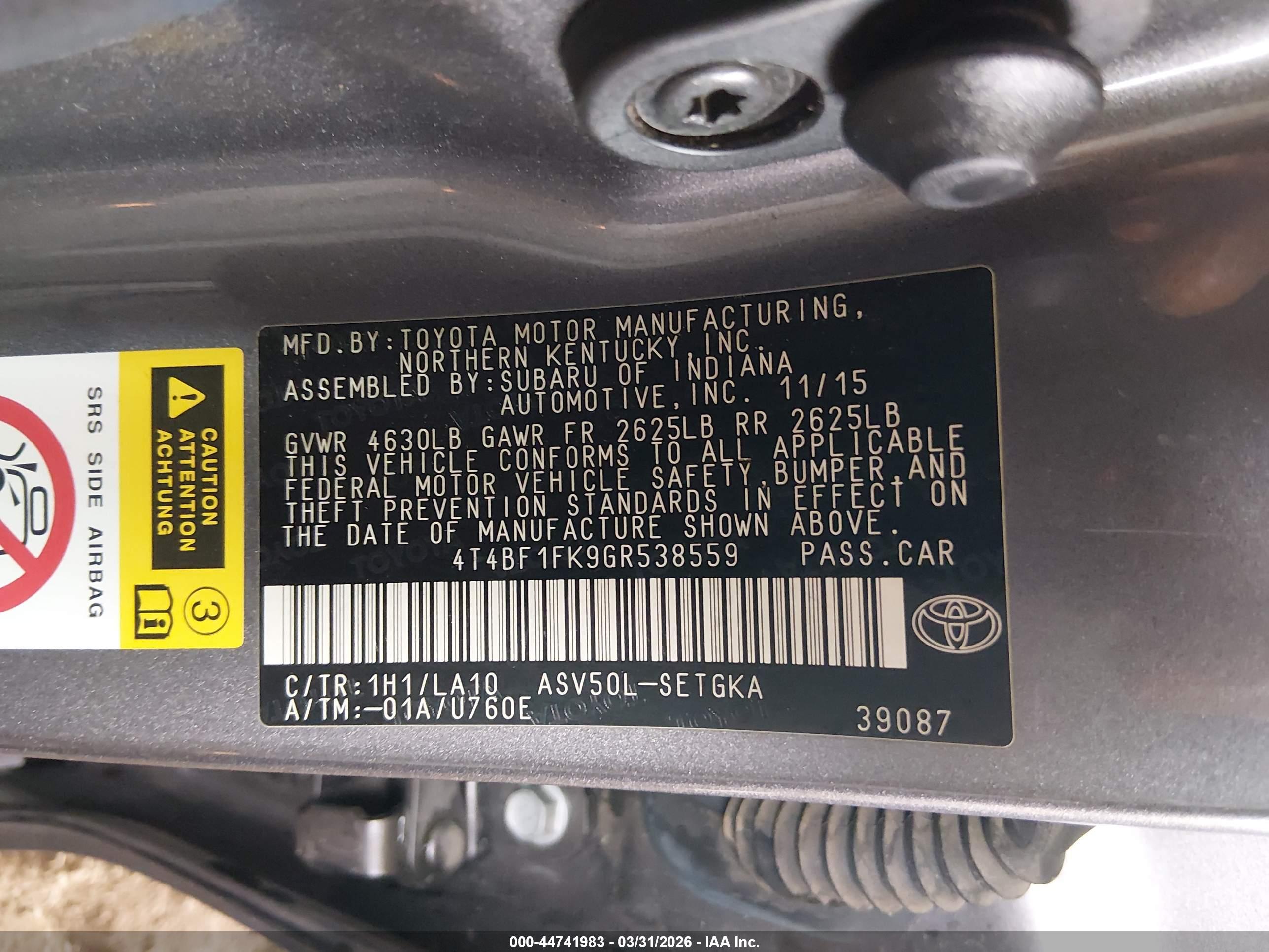 TOYOTA CAMRY image 9
