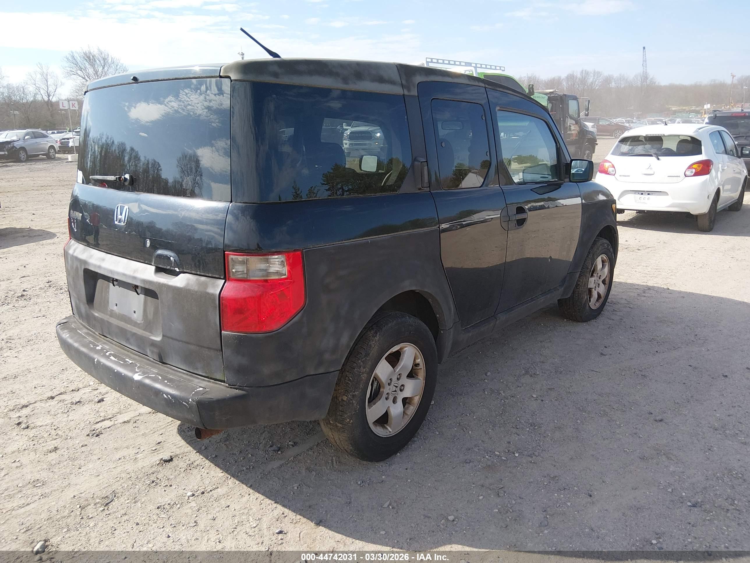 HONDA ELEMENT image 4