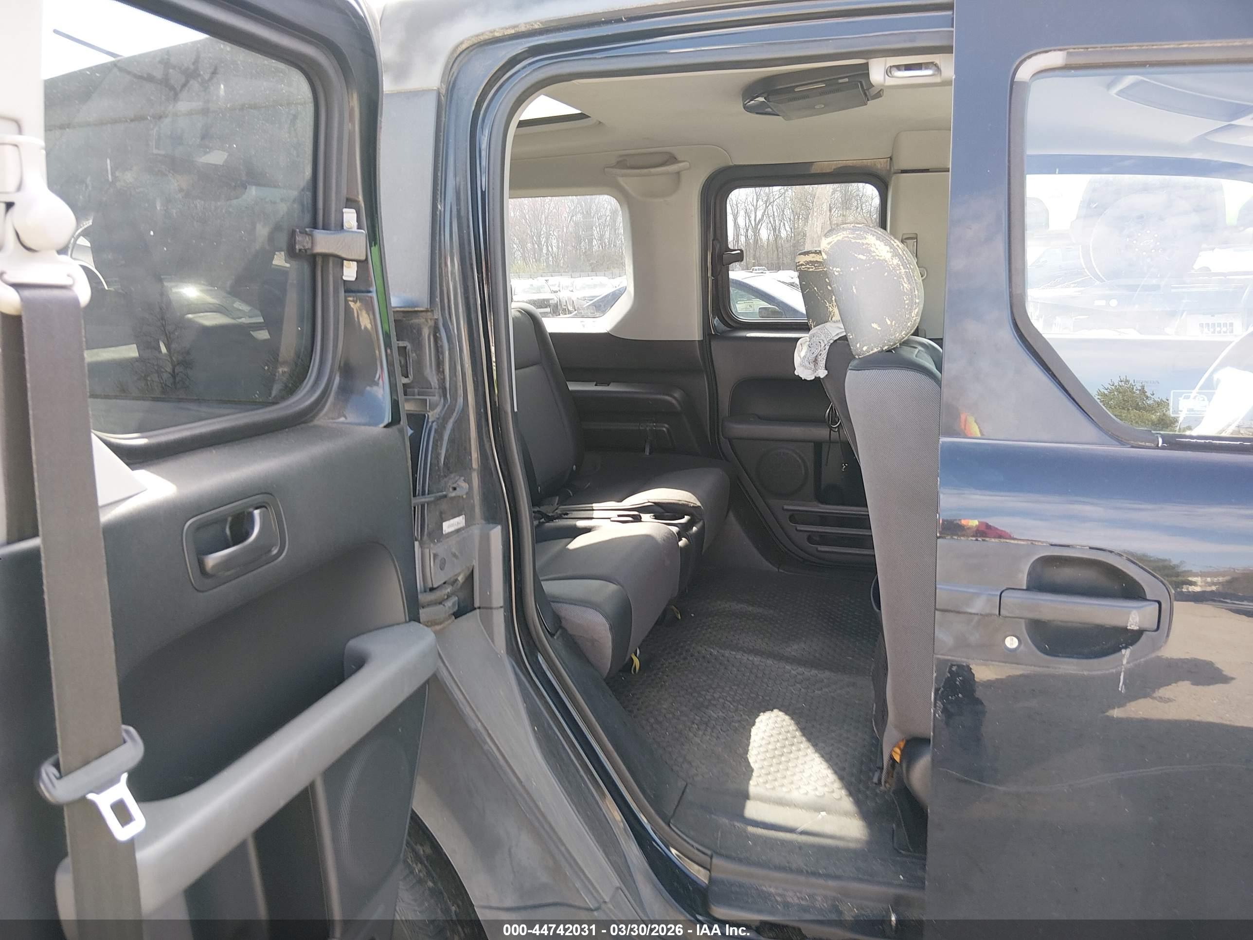 HONDA ELEMENT image 8
