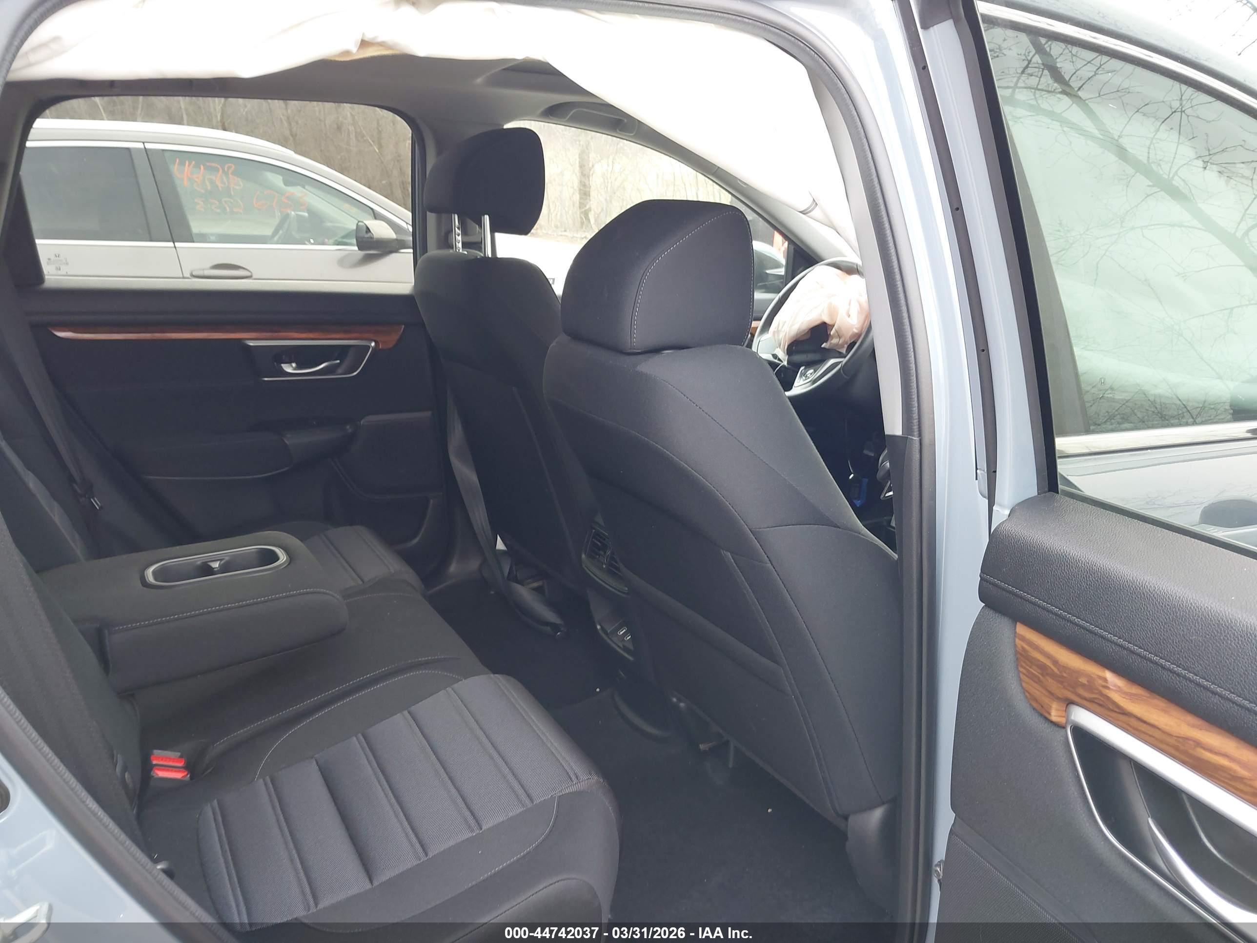 HONDA CR-V image 8
