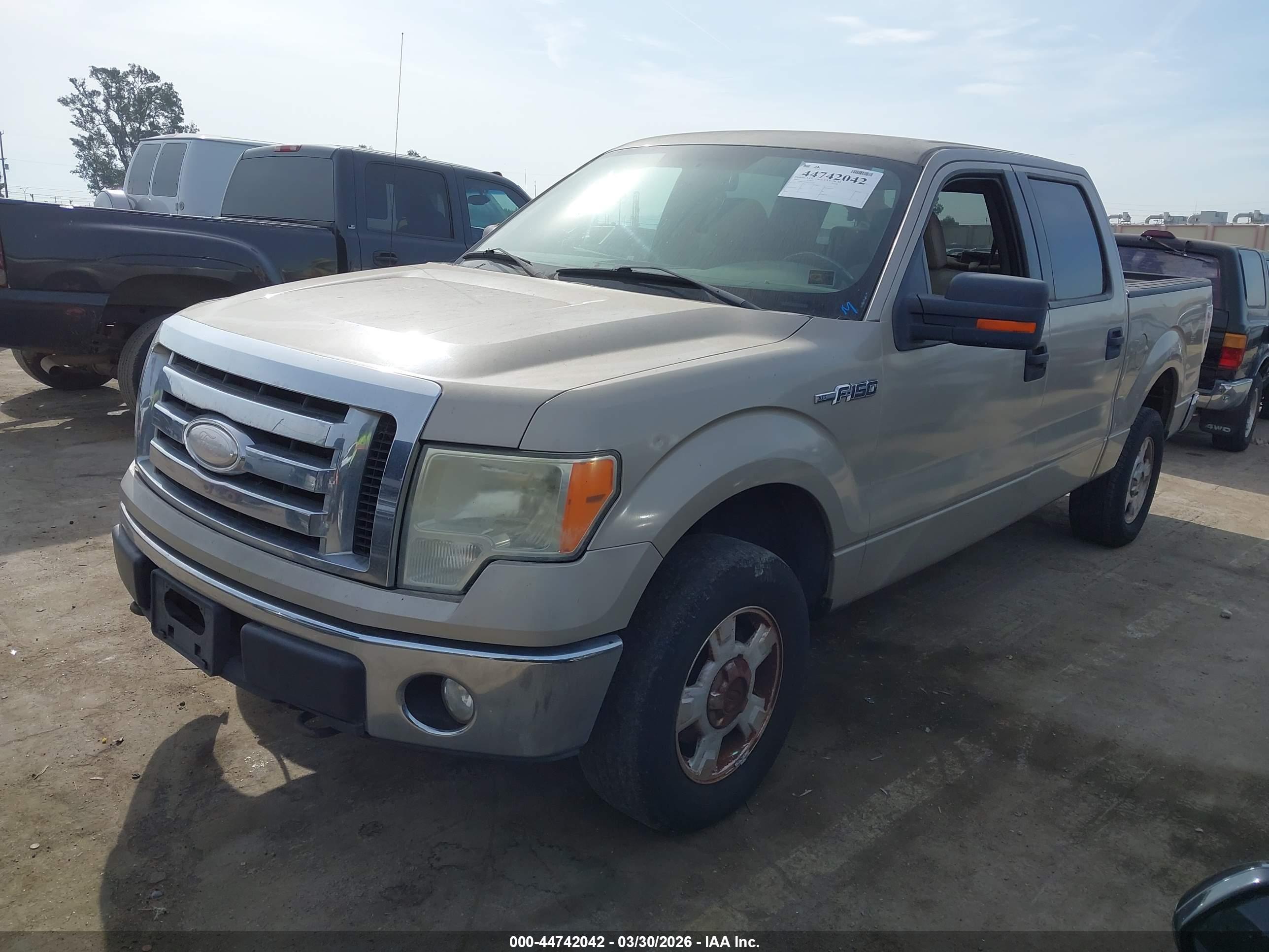 FORD F-150 image 2