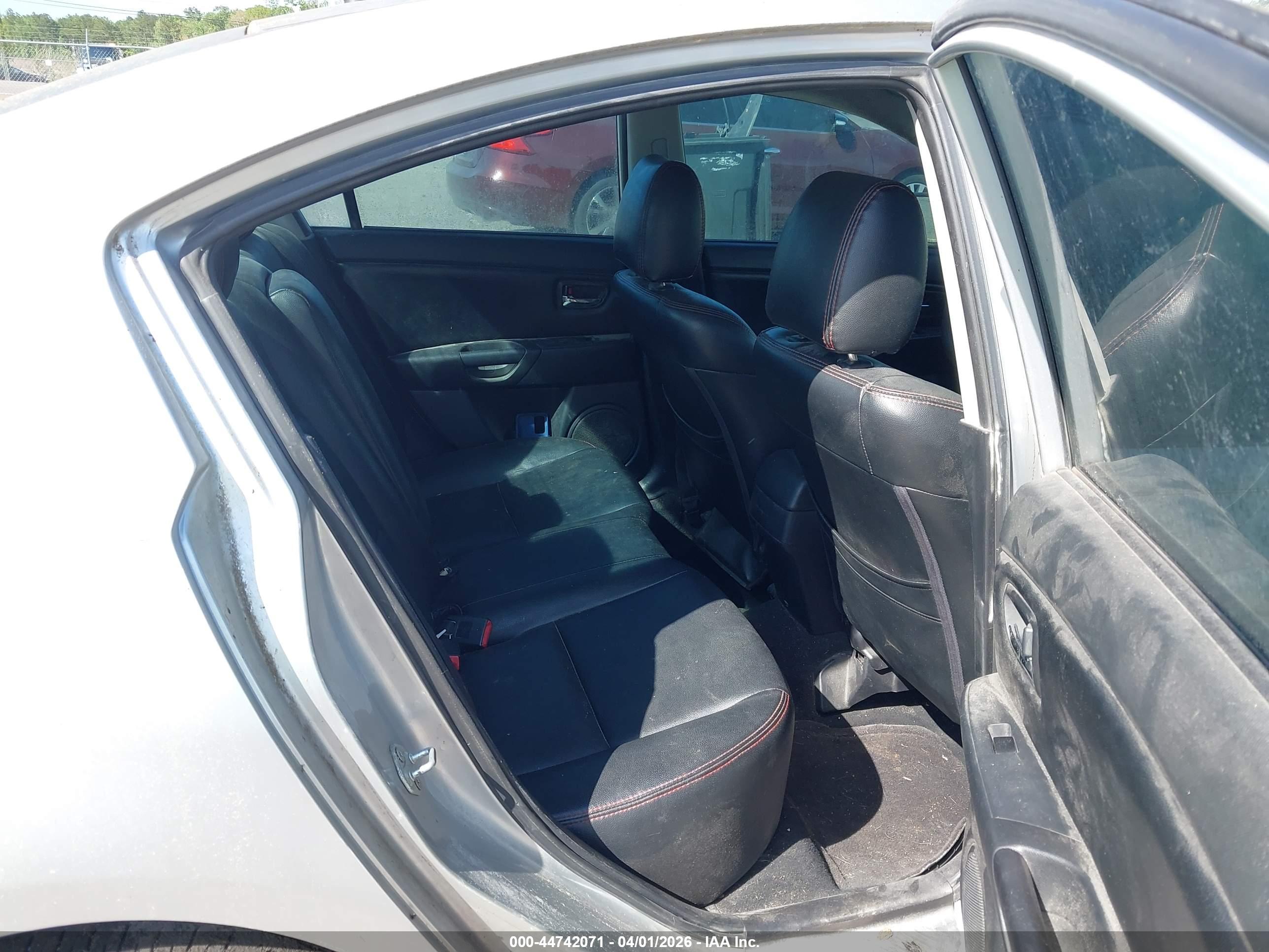 MAZDA MAZDA3 image 8