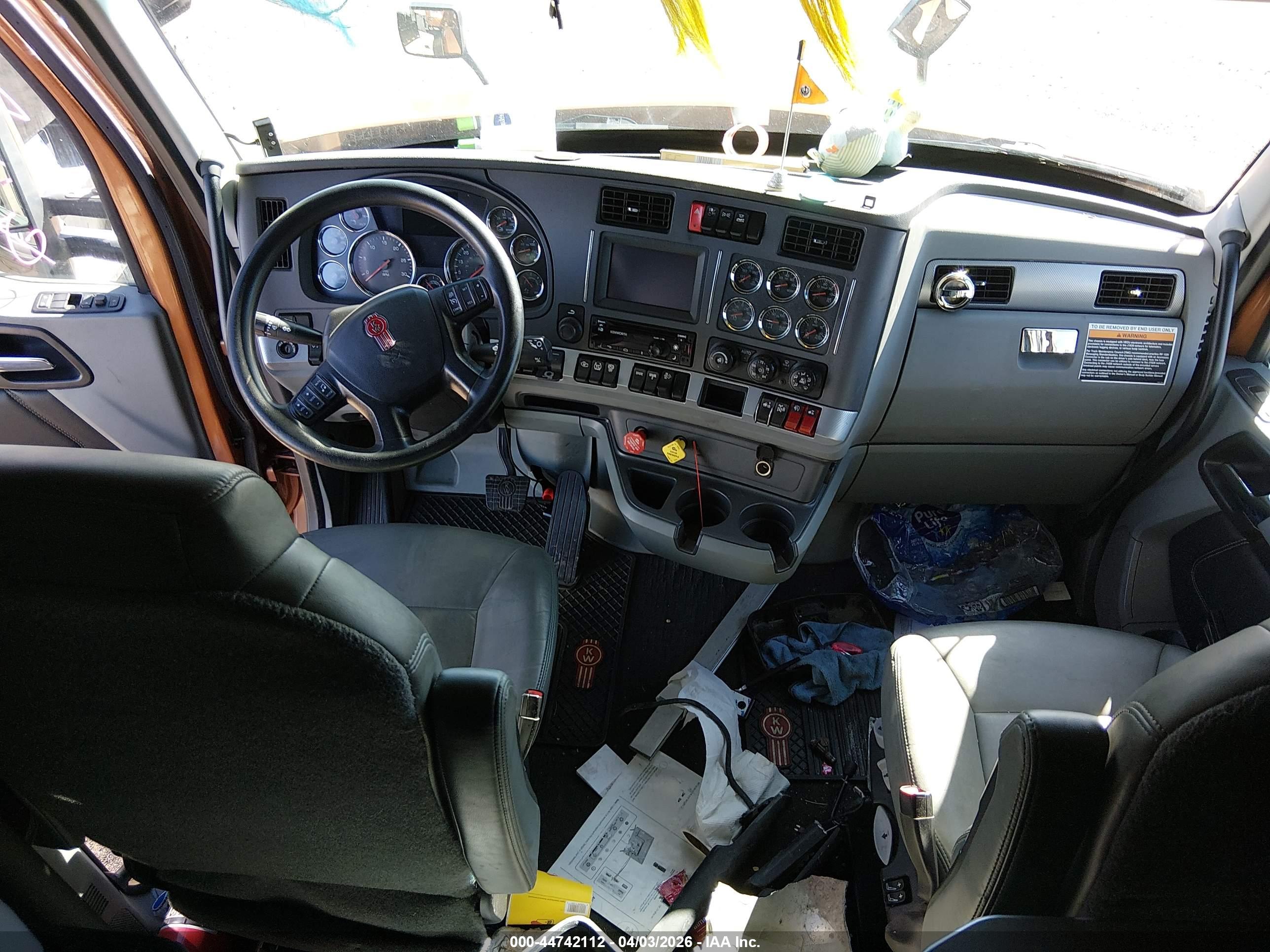KENWORTH T680 image 7