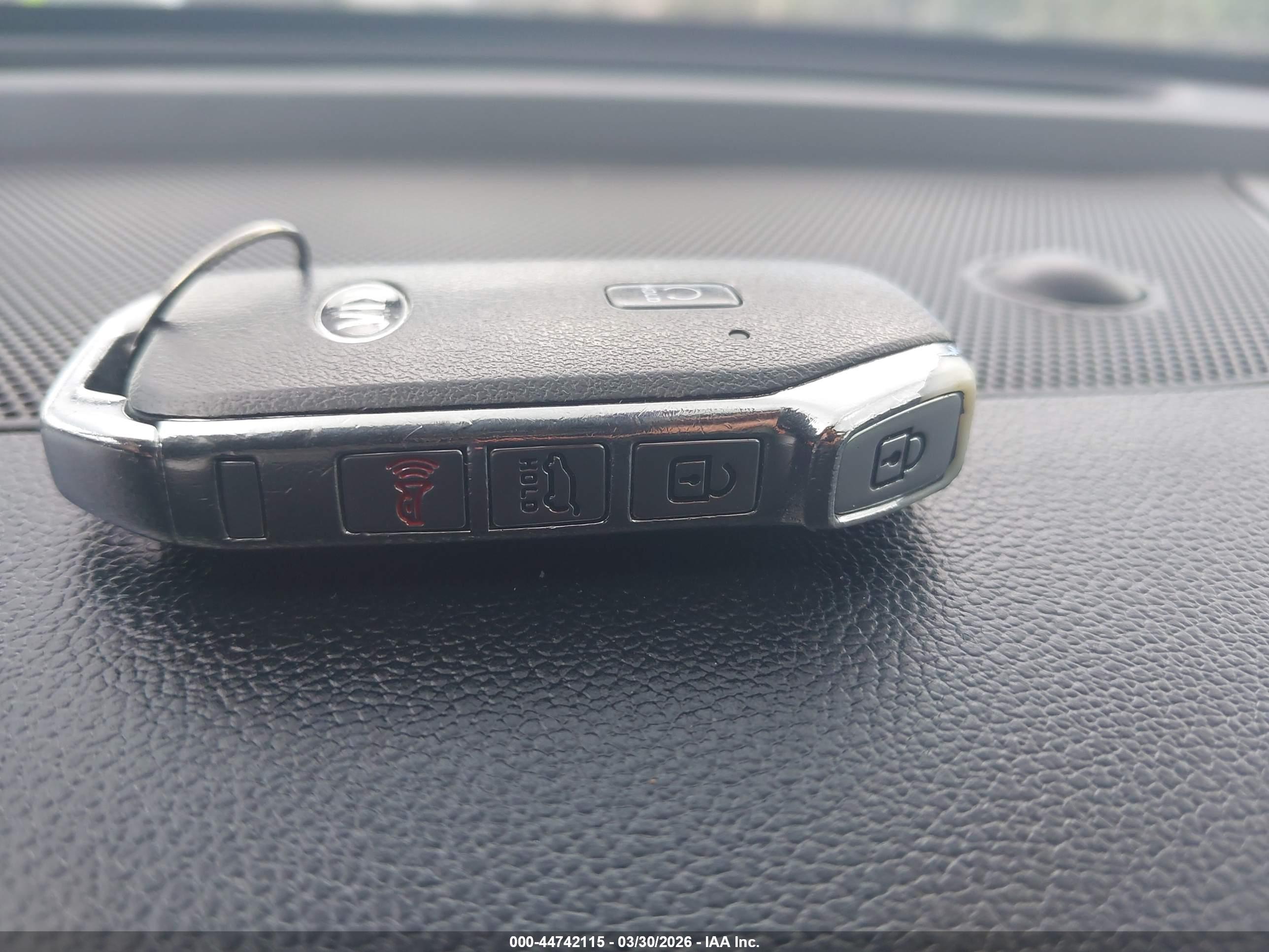 KIA SORENTO image 11