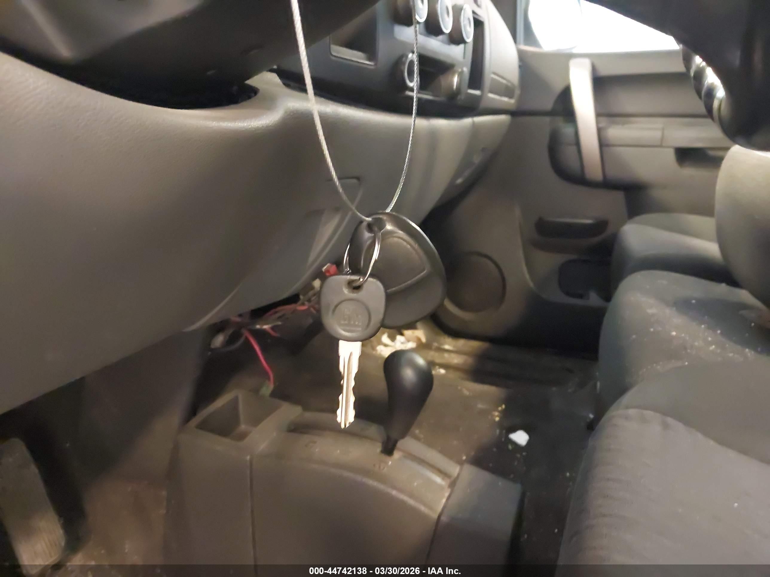 GMC SIERRA image 11