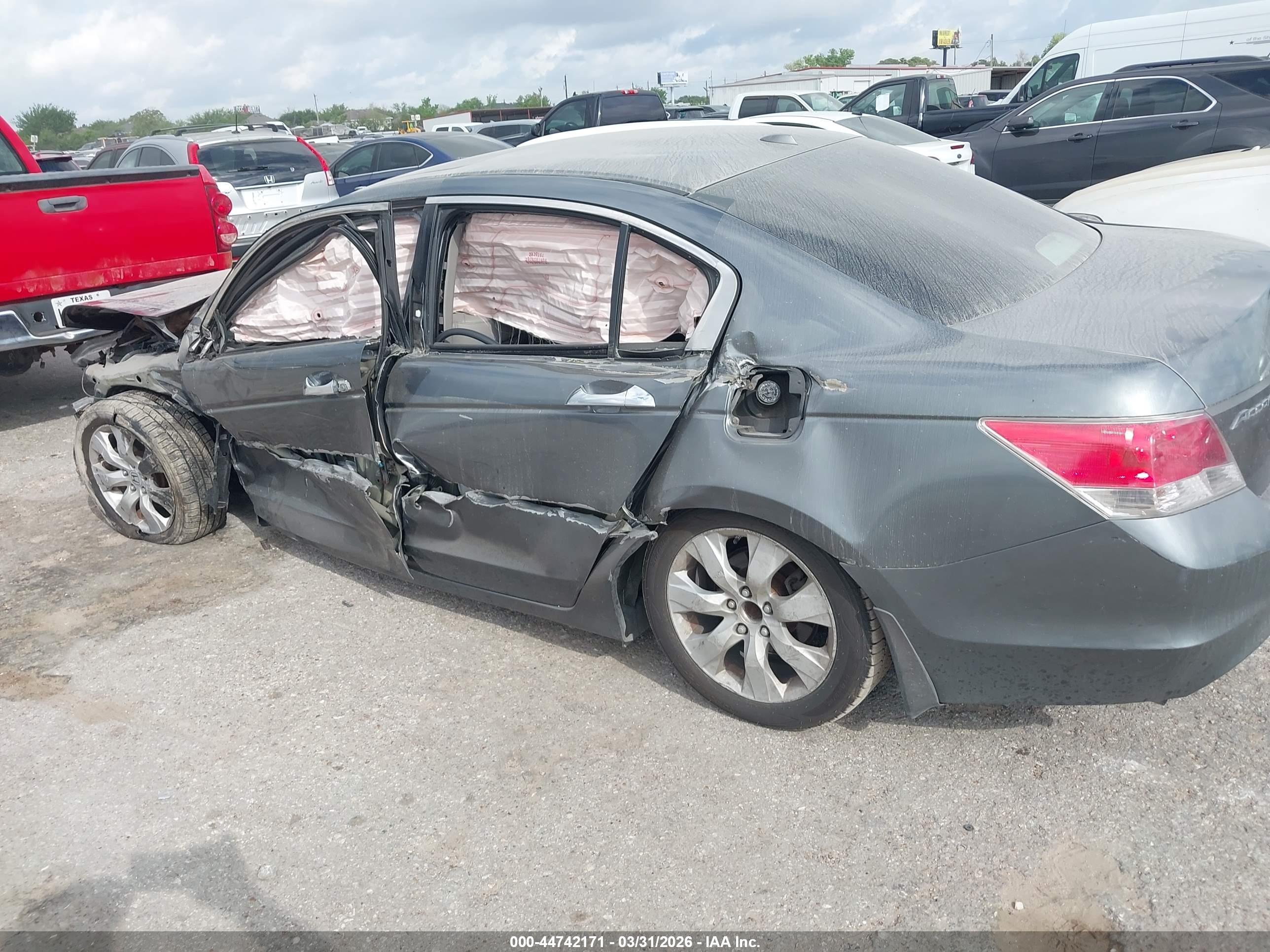 HONDA ACCORD image 6