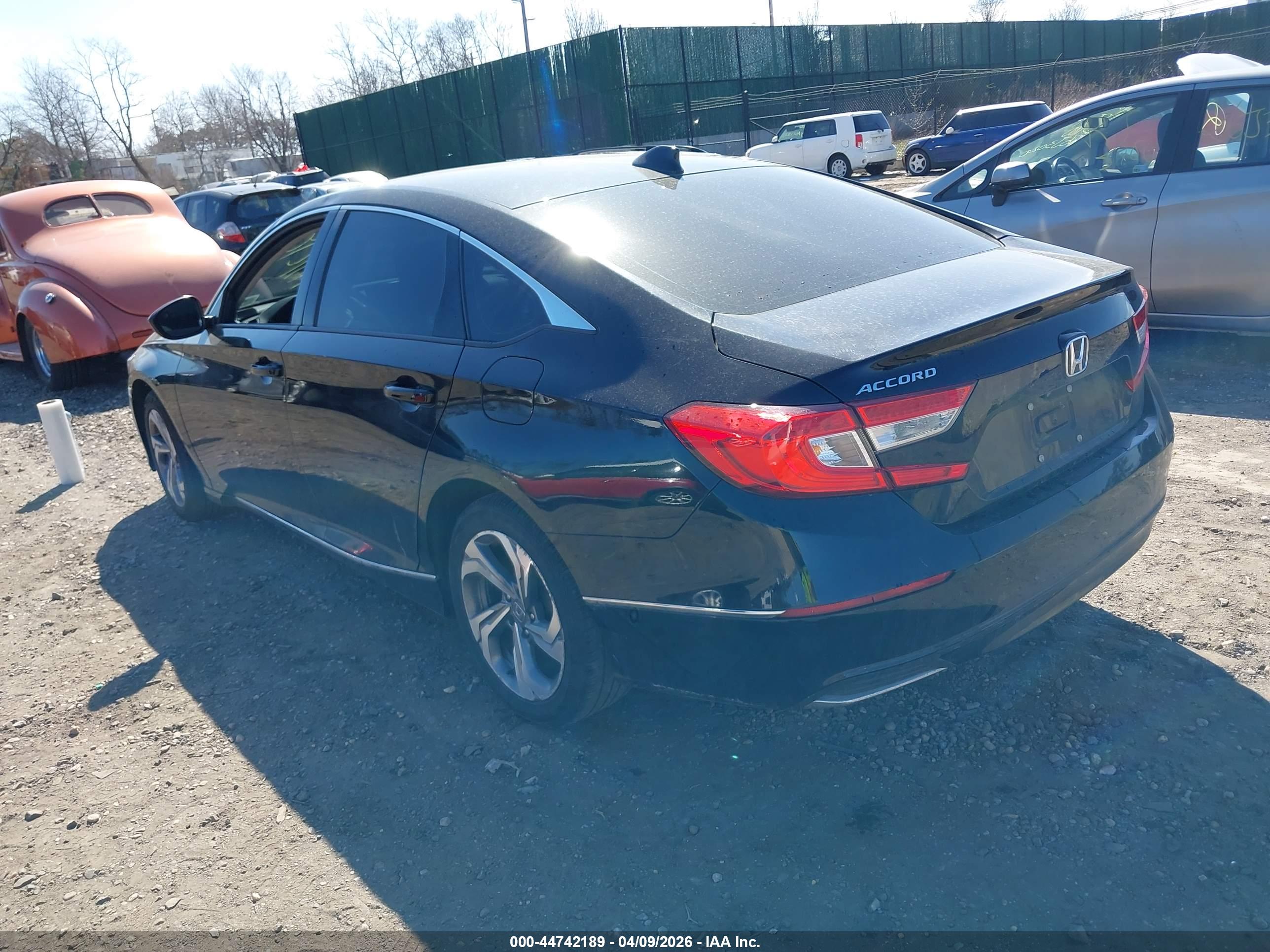 HONDA ACCORD image 3