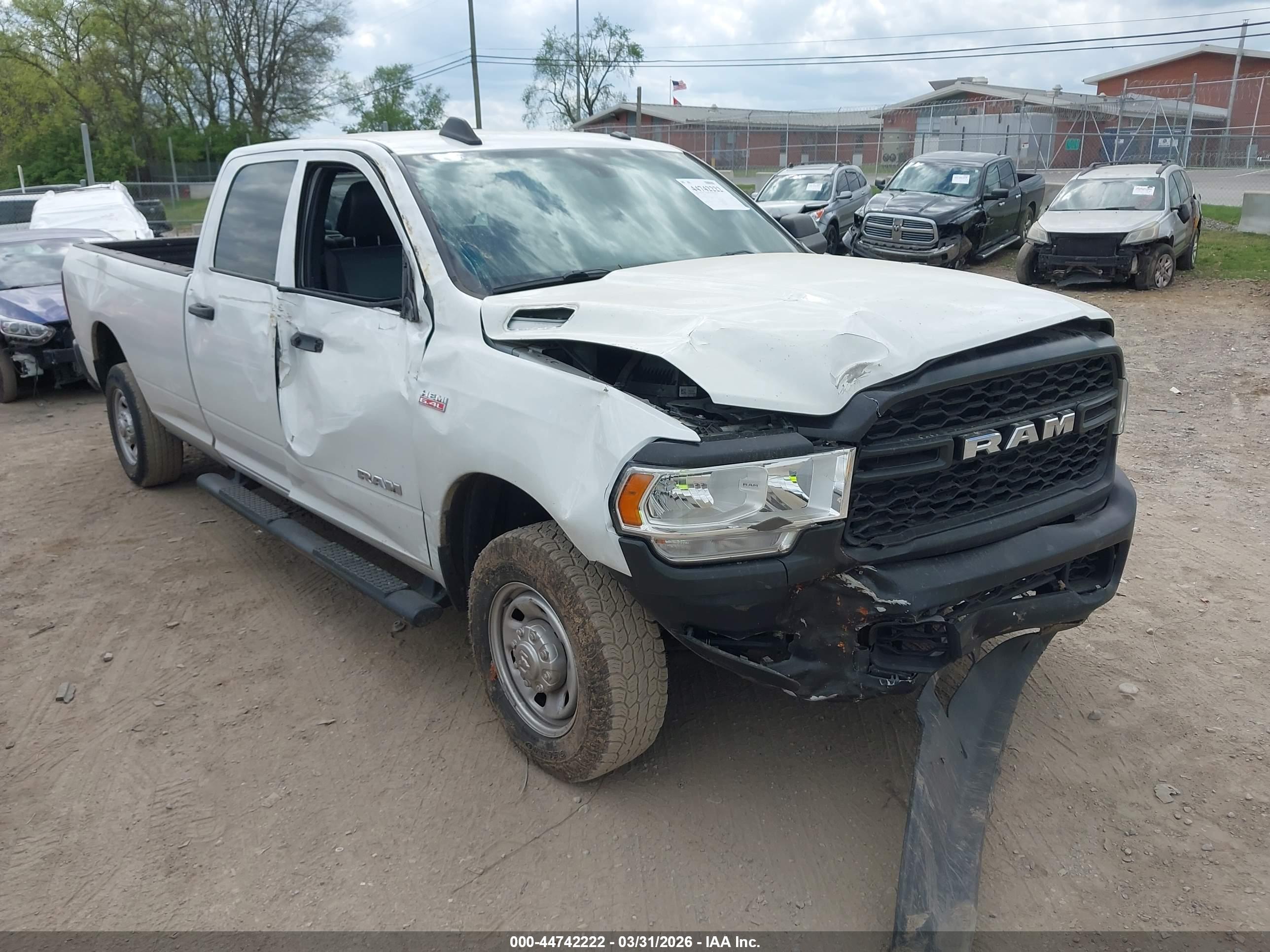 RAM 2500 image 6