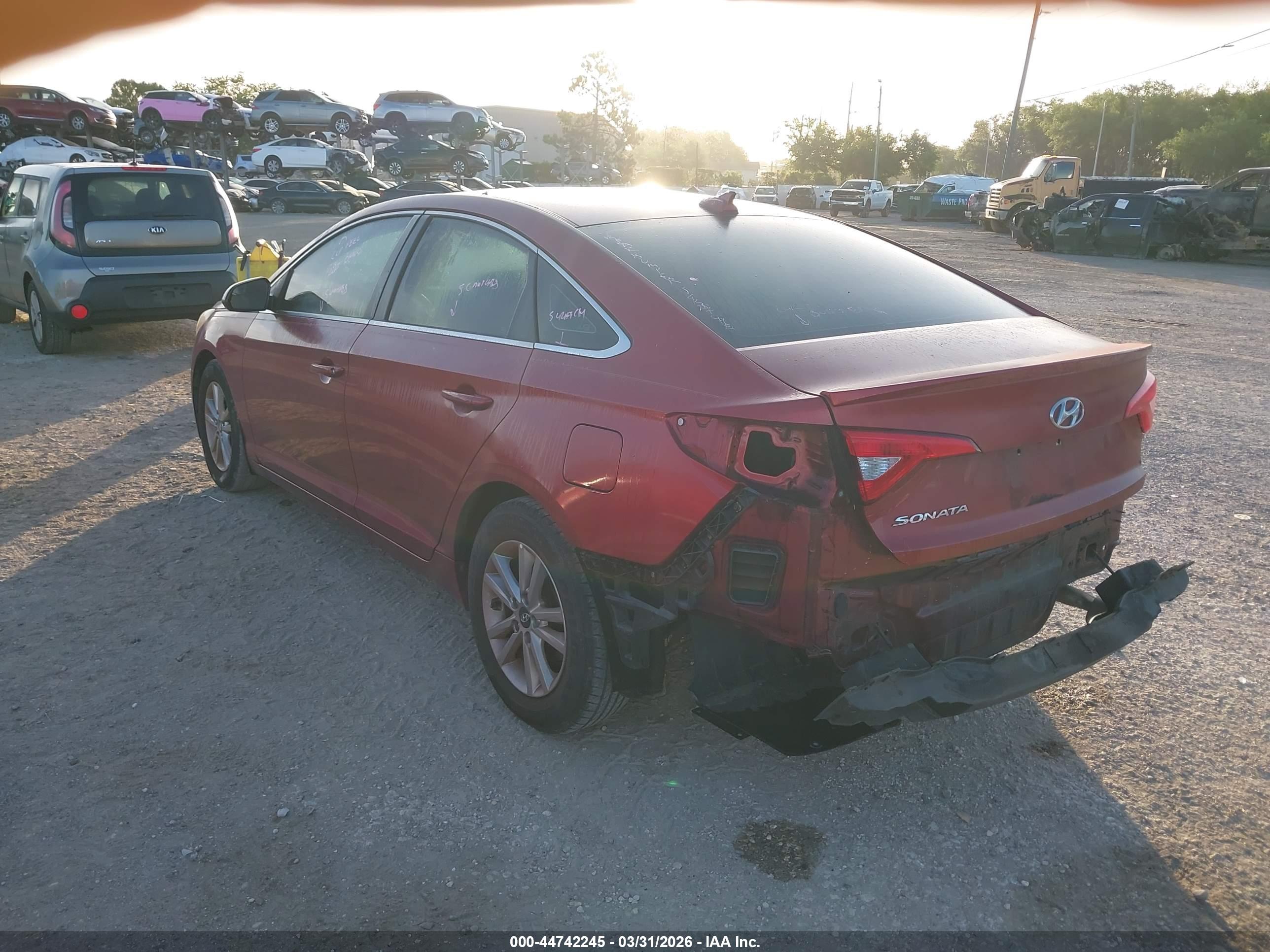HYUNDAI SONATA image 3