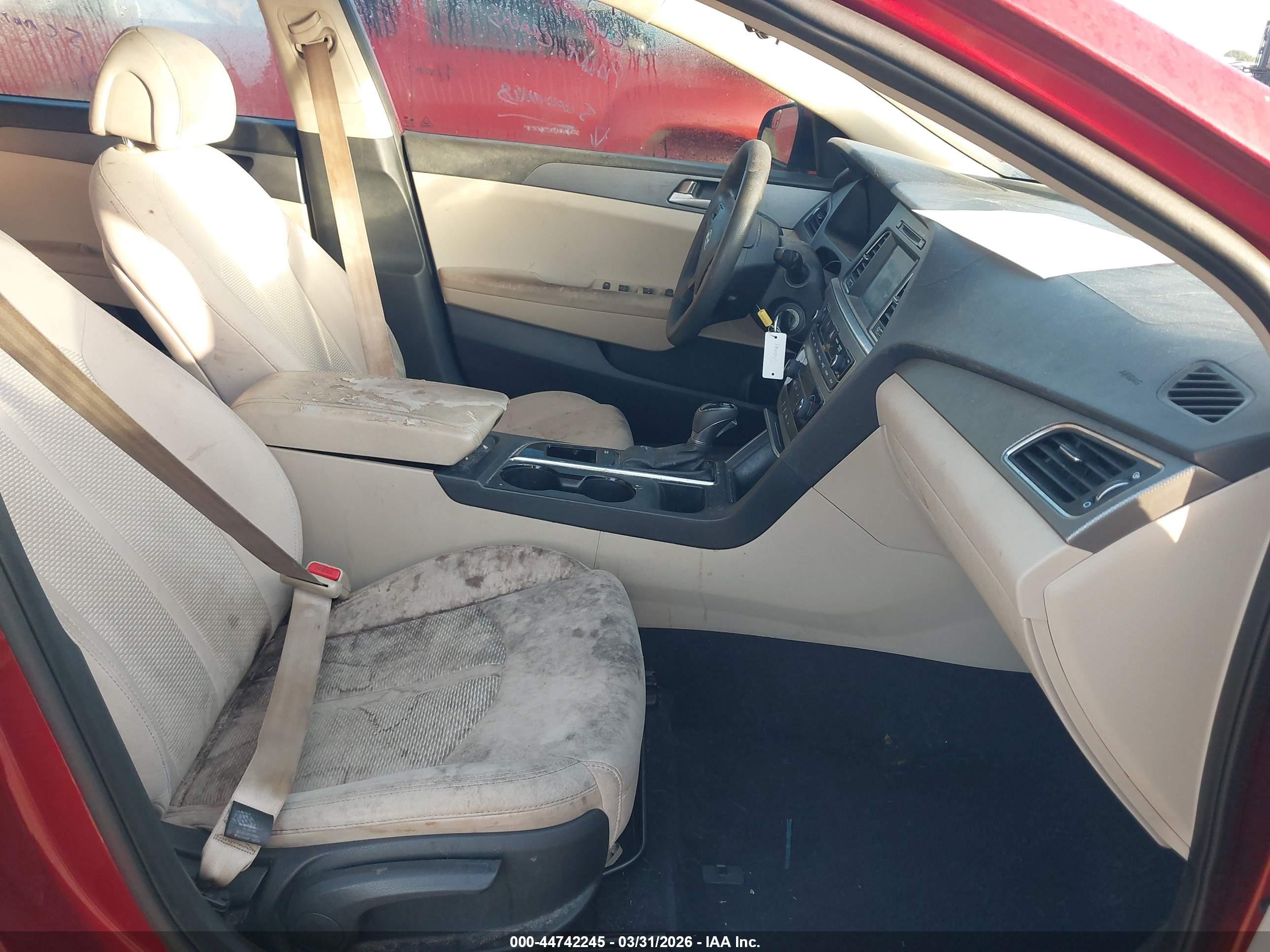 HYUNDAI SONATA image 5