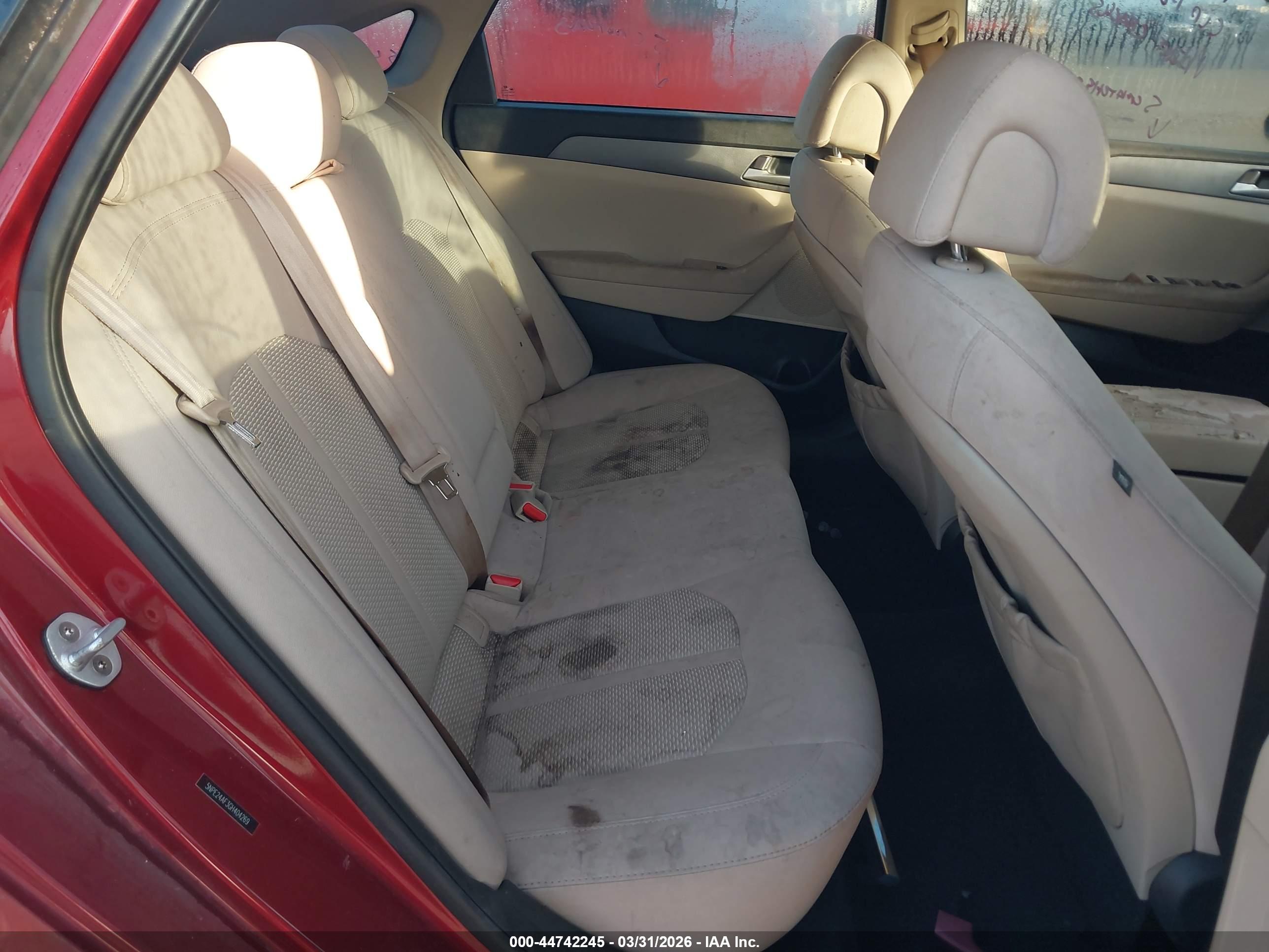 HYUNDAI SONATA image 8