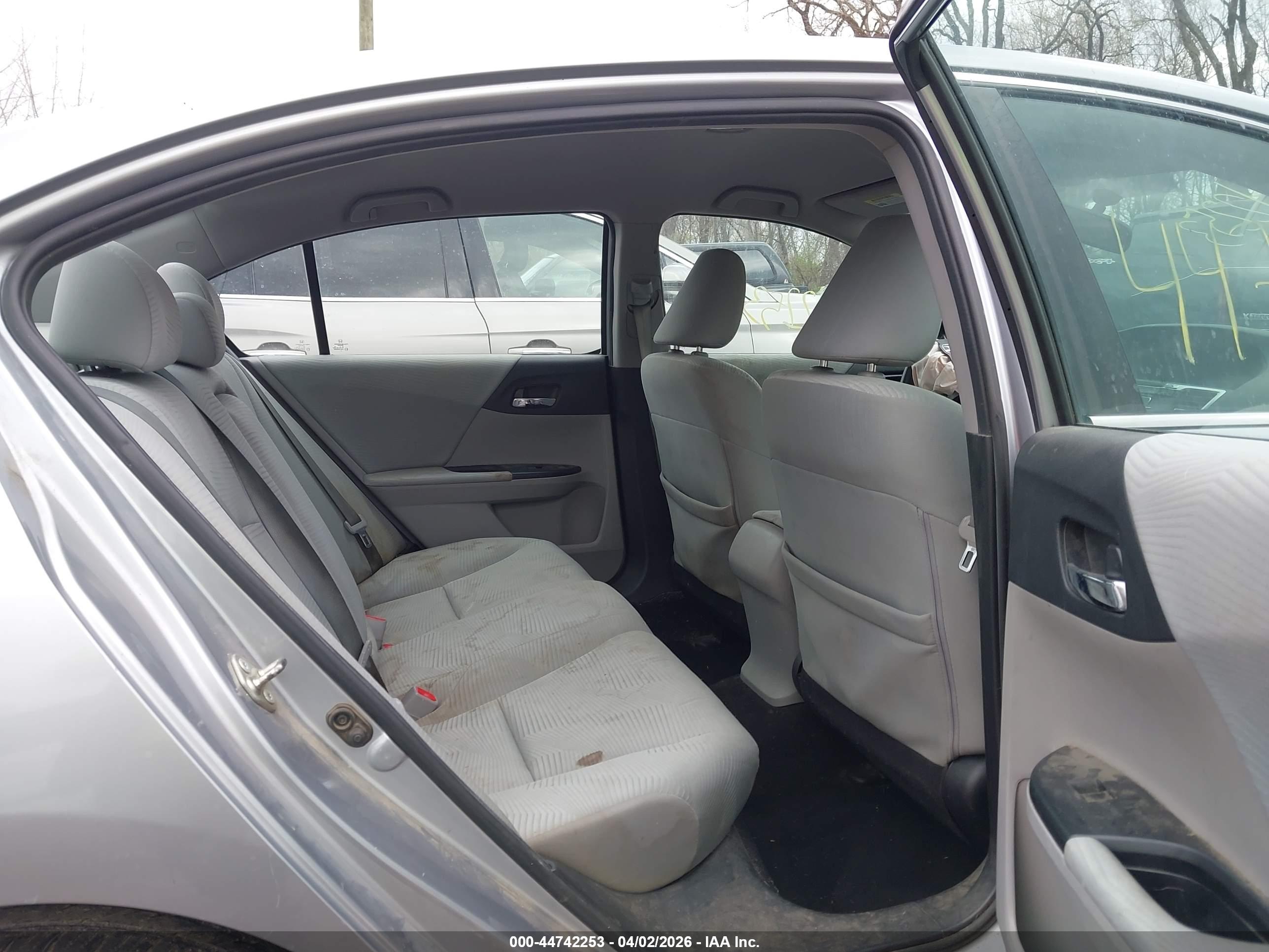 HONDA ACCORD image 8