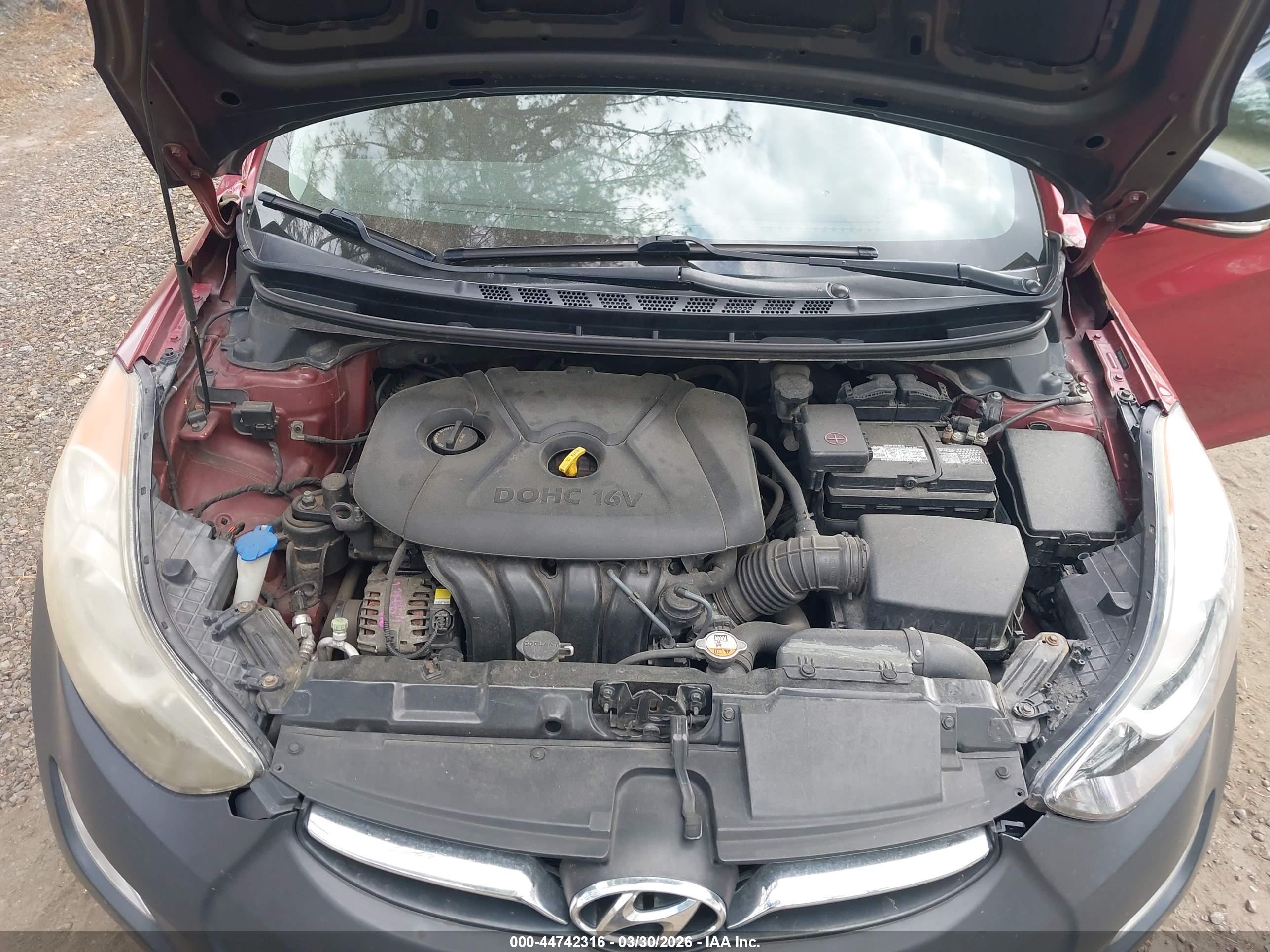 HYUNDAI ELANTRA image 10