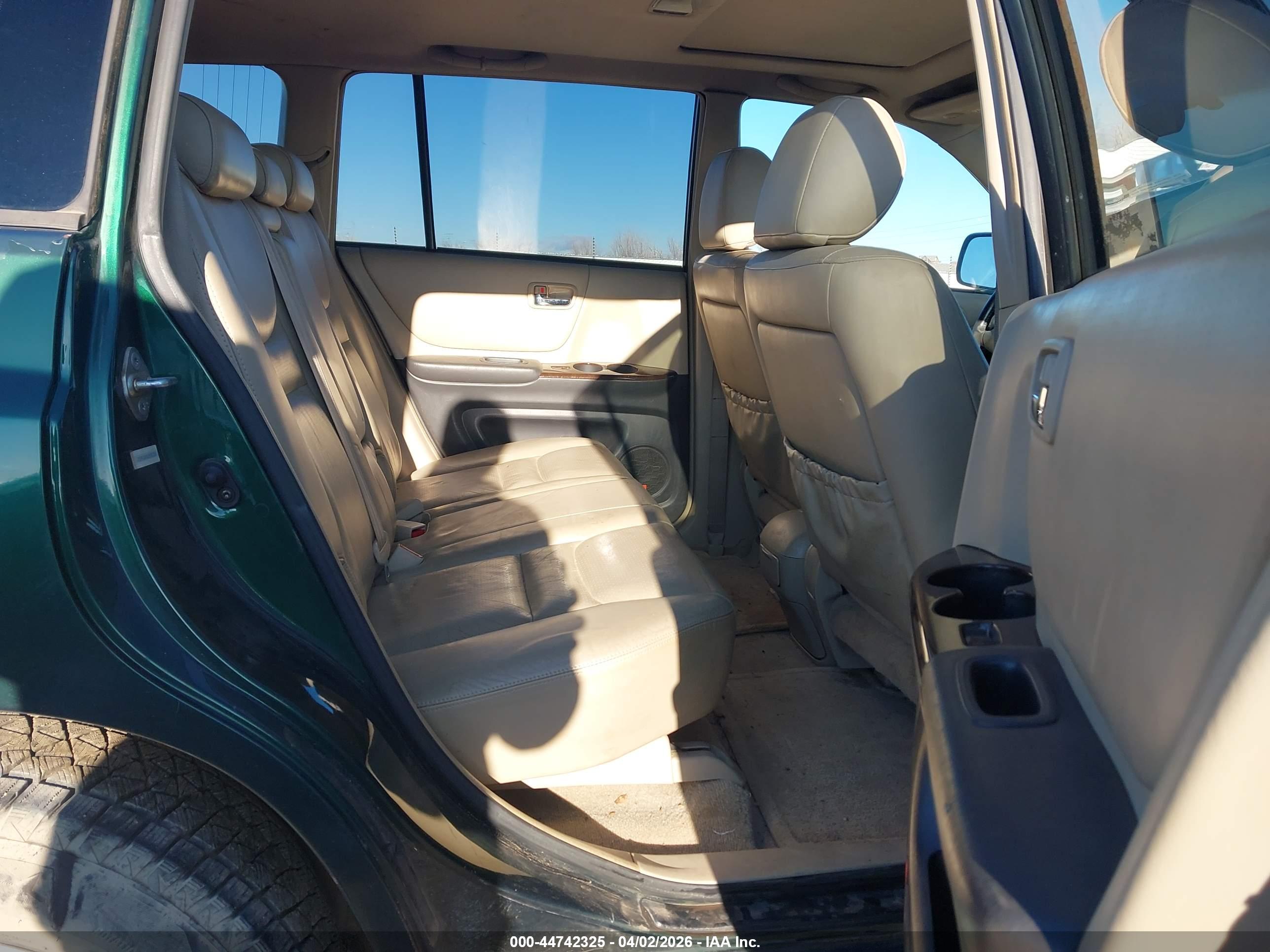 TOYOTA HIGHLANDER image 8