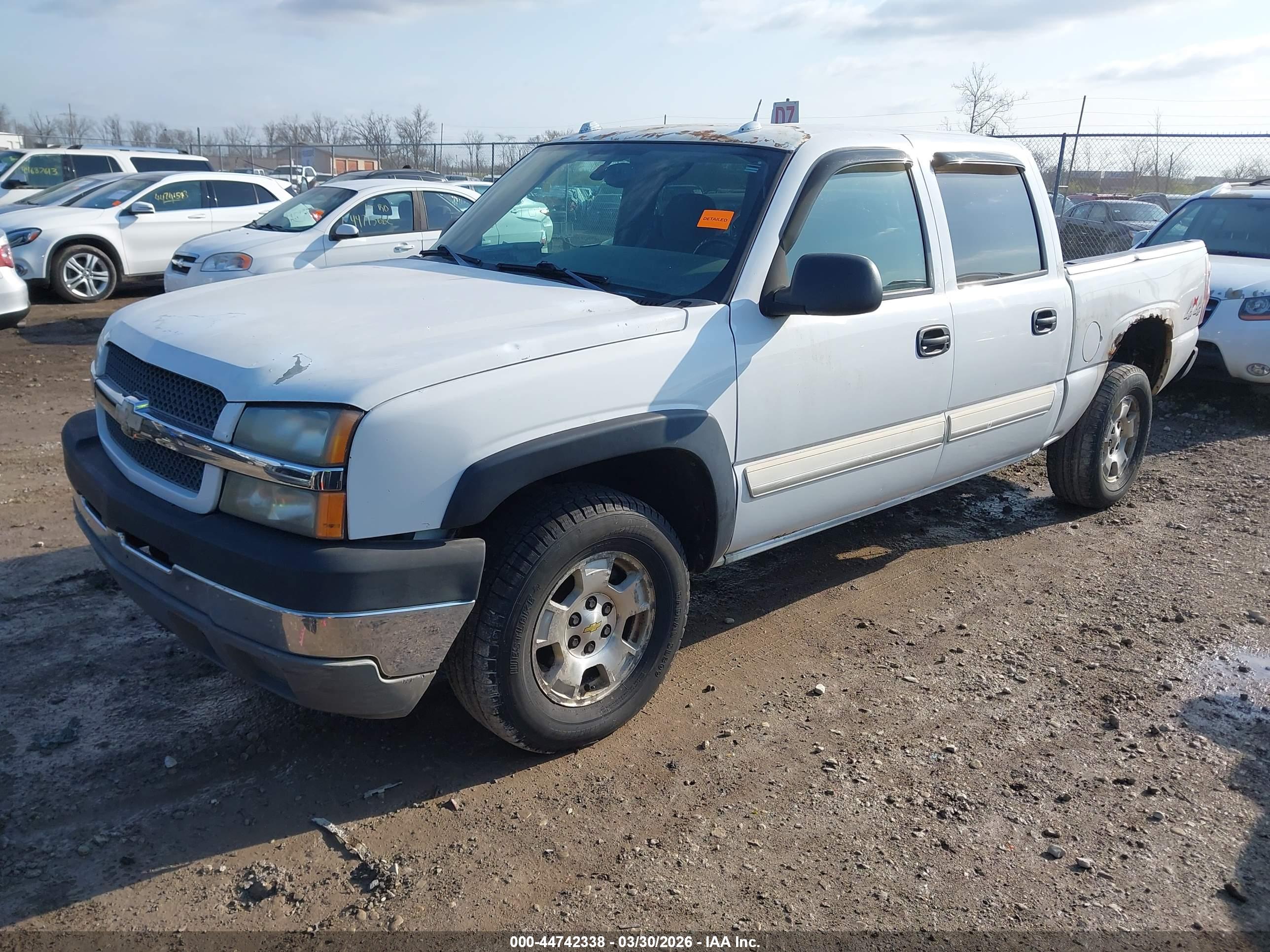 CHEVROLET SILVERADO image 2