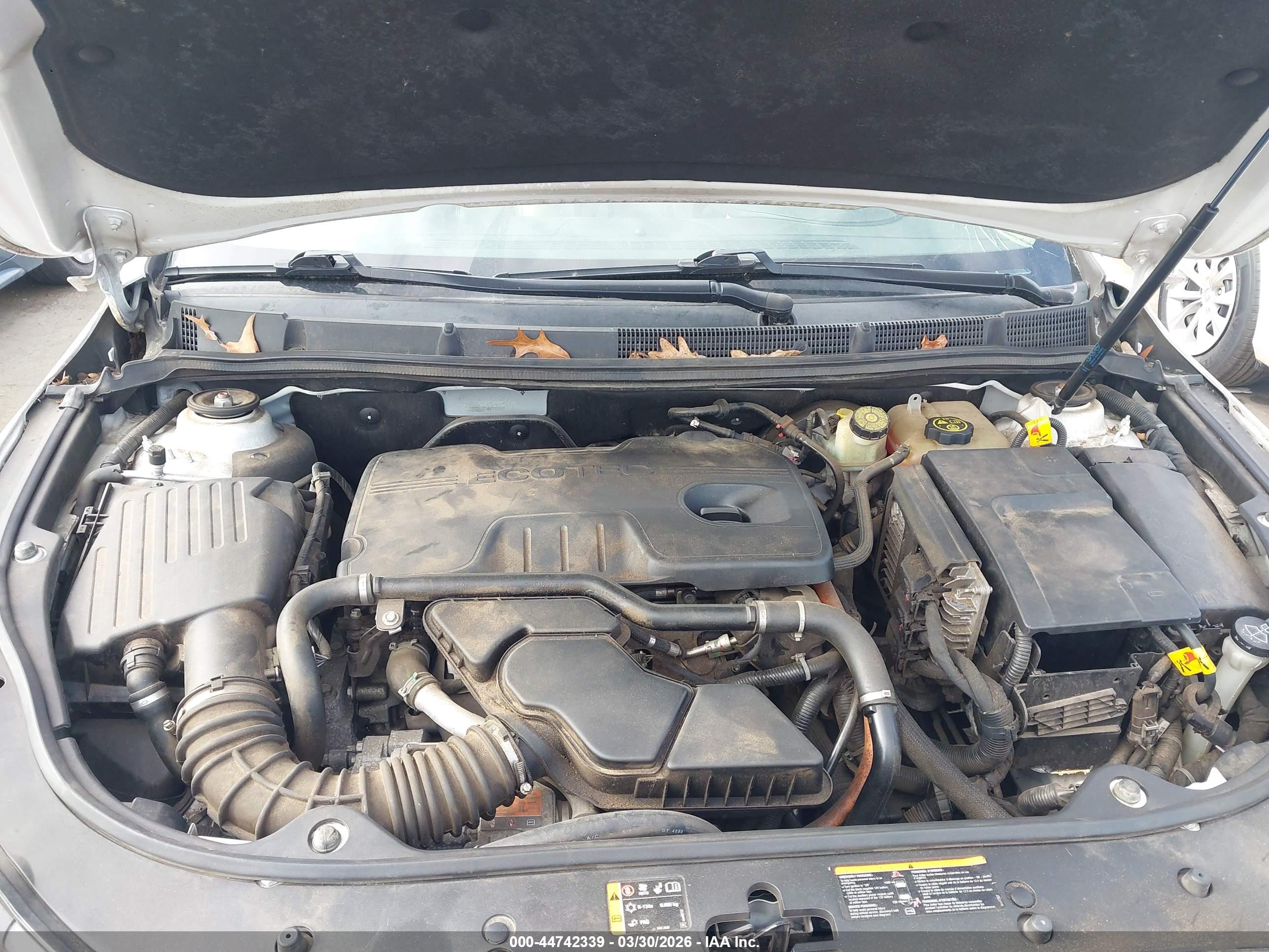 BUICK LACROSSE image 10