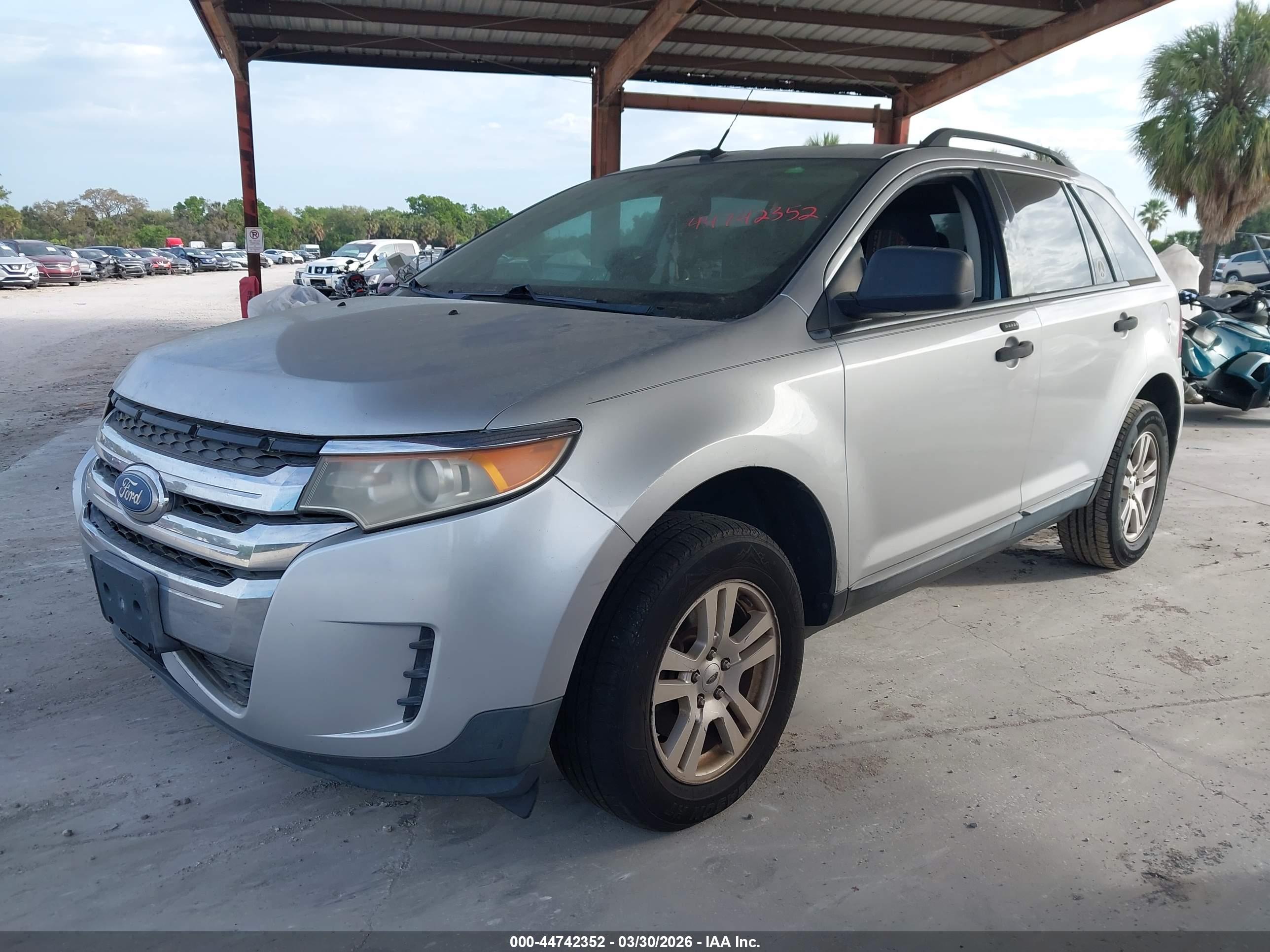 FORD EDGE image 2