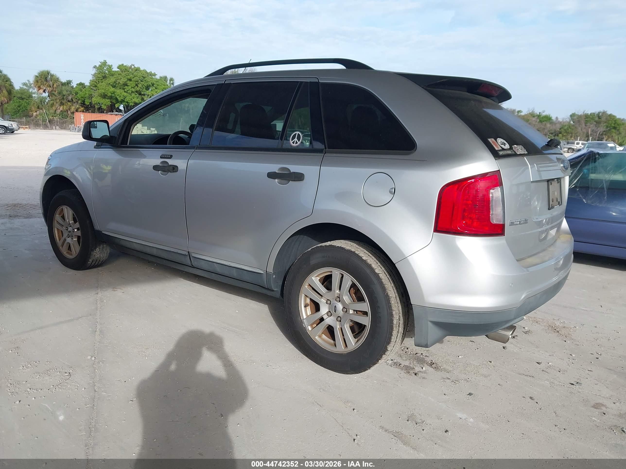 FORD EDGE image 3
